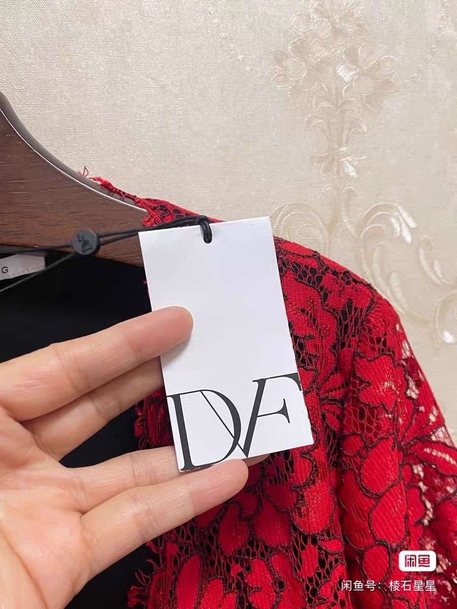 Diane von Furstenberg DVF New Runway Lace Coat Size M / US 6-8 / IT 42-44 - 7 Thumbnail
