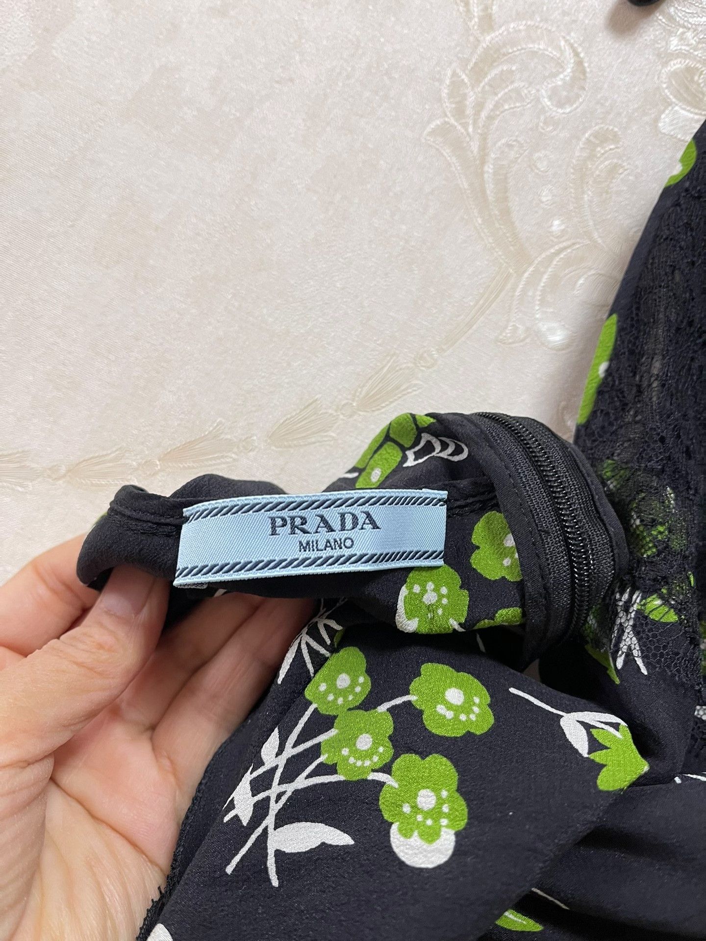 Prada Prada Silk Slip Dress with Floral Print Size M / US 6-8 / IT 42-44 - 2 Thumbnail