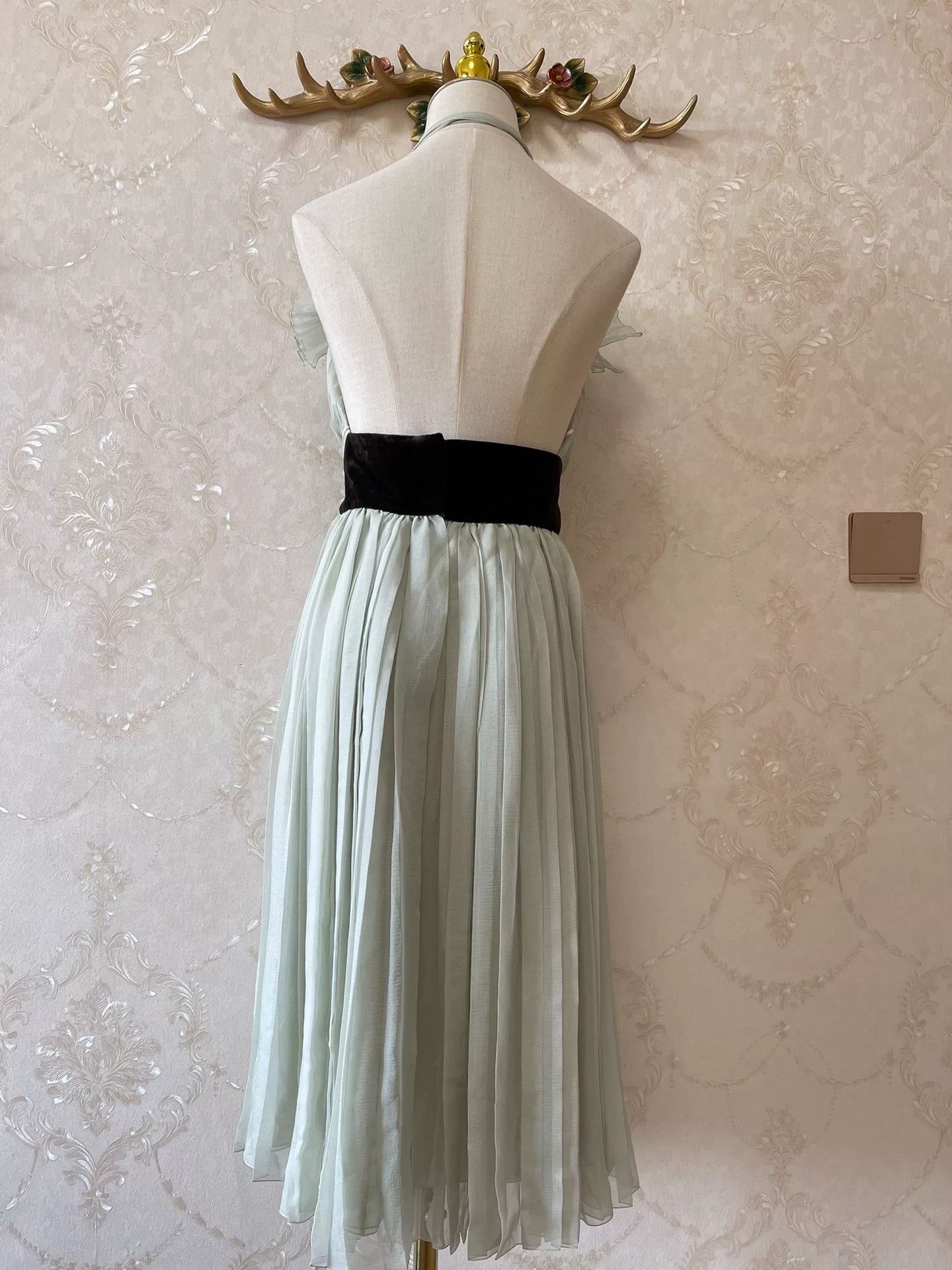 Chloe Chloé 2007 Paris Runway Backless Dress Size M / US 6-8 / IT 42-44 - 8 Thumbnail
