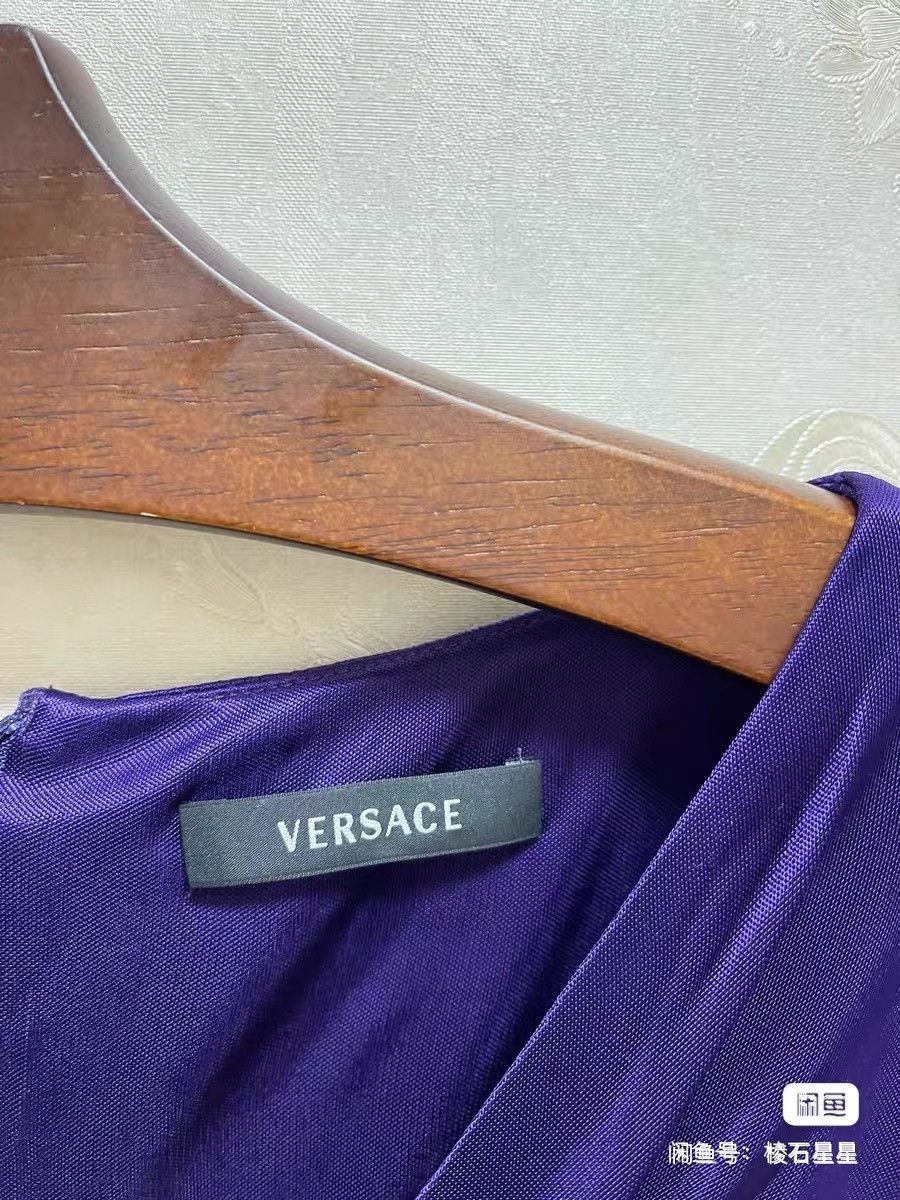 Versace Versace Runway Purple Formal Dress Size M / US 6-8 / IT 42-44 - 3 Thumbnail