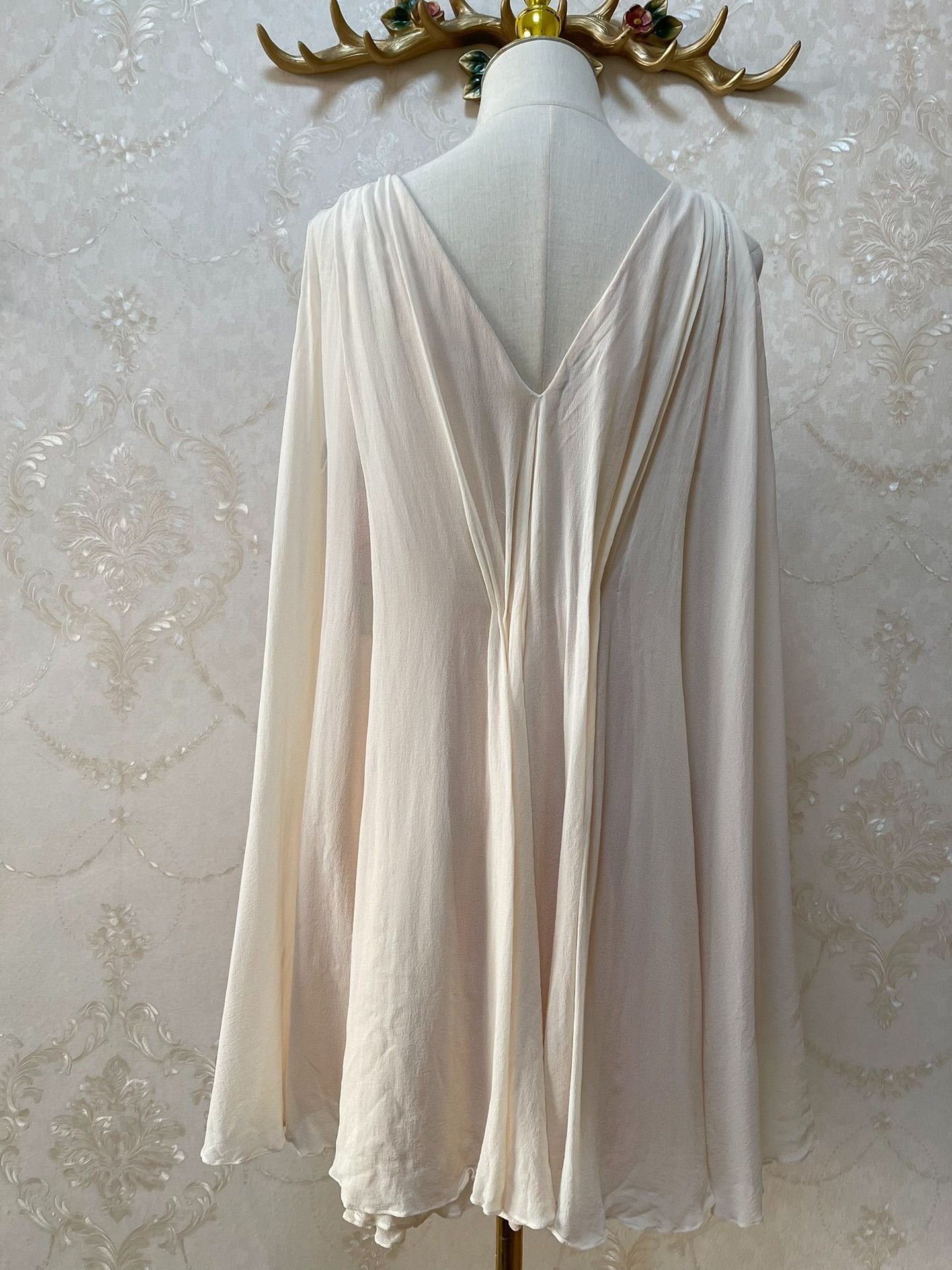 Miu Miu Miu Miu Runway Silk Dress Size M / US 6-8 / IT 42-44 - 9 Thumbnail