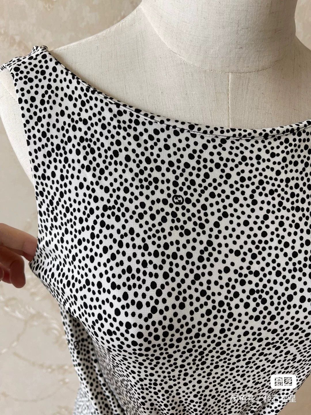 Gucci Gucci Runway Polka Dot Logo Dress Size M / US 6-8 / IT 42-44 - 8 Thumbnail