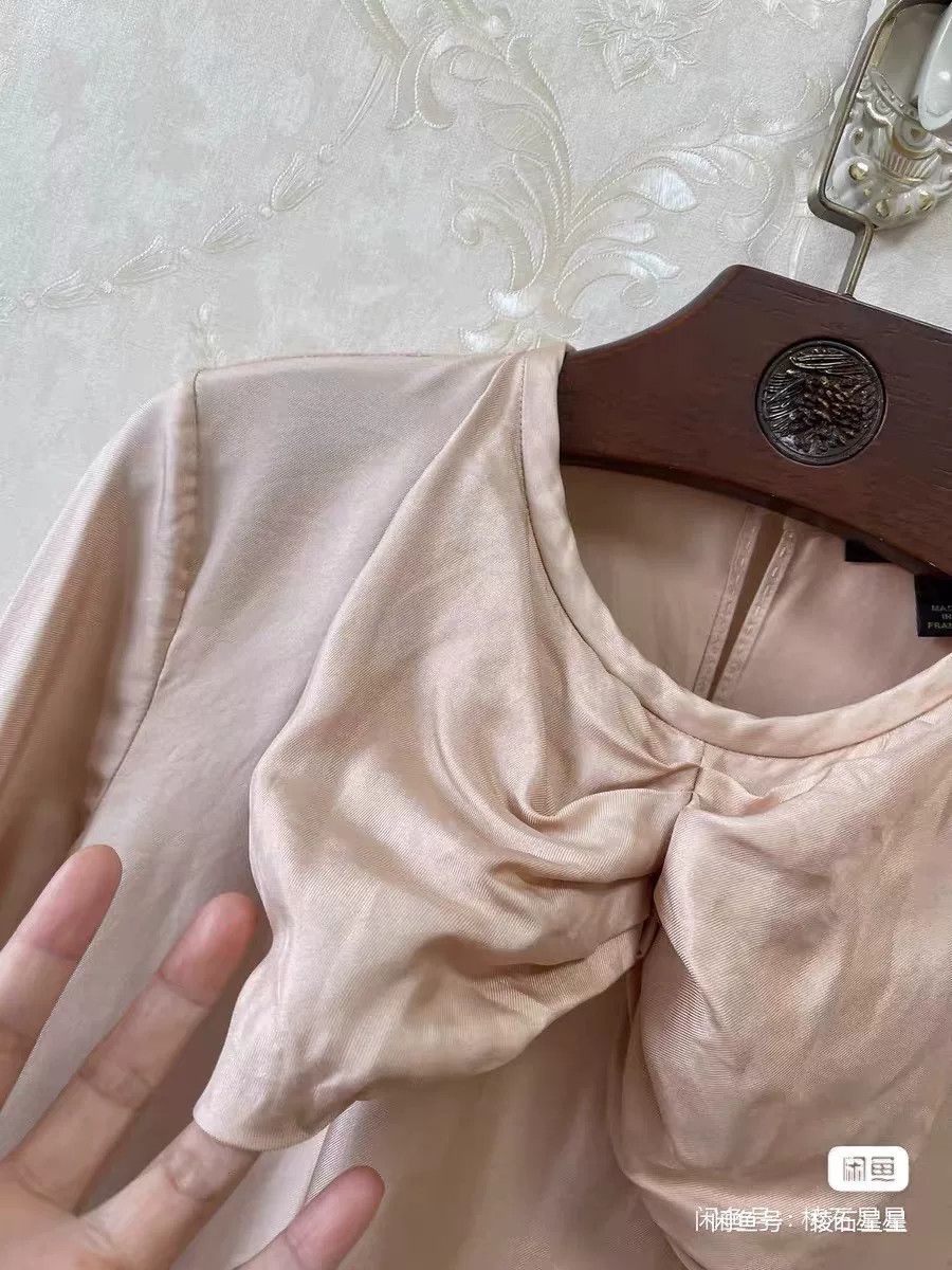 Louis Vuitton LV Authentic Runway Silk Top Size M / US 6-8 / IT 42-44 - 6 Thumbnail