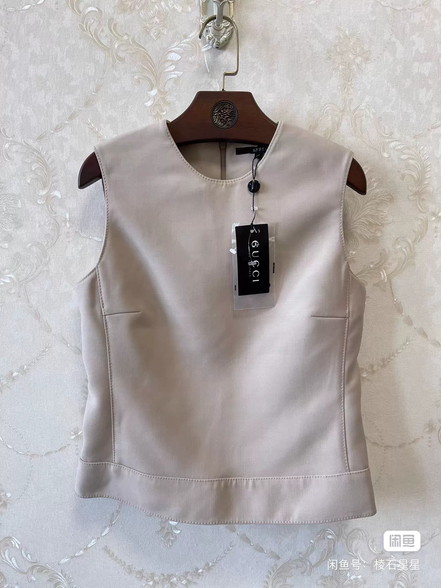 Tom Ford Gucci Tom Ford Sleeveless Vest Size M / US 6-8 / IT 42-44 - 2 Thumbnail