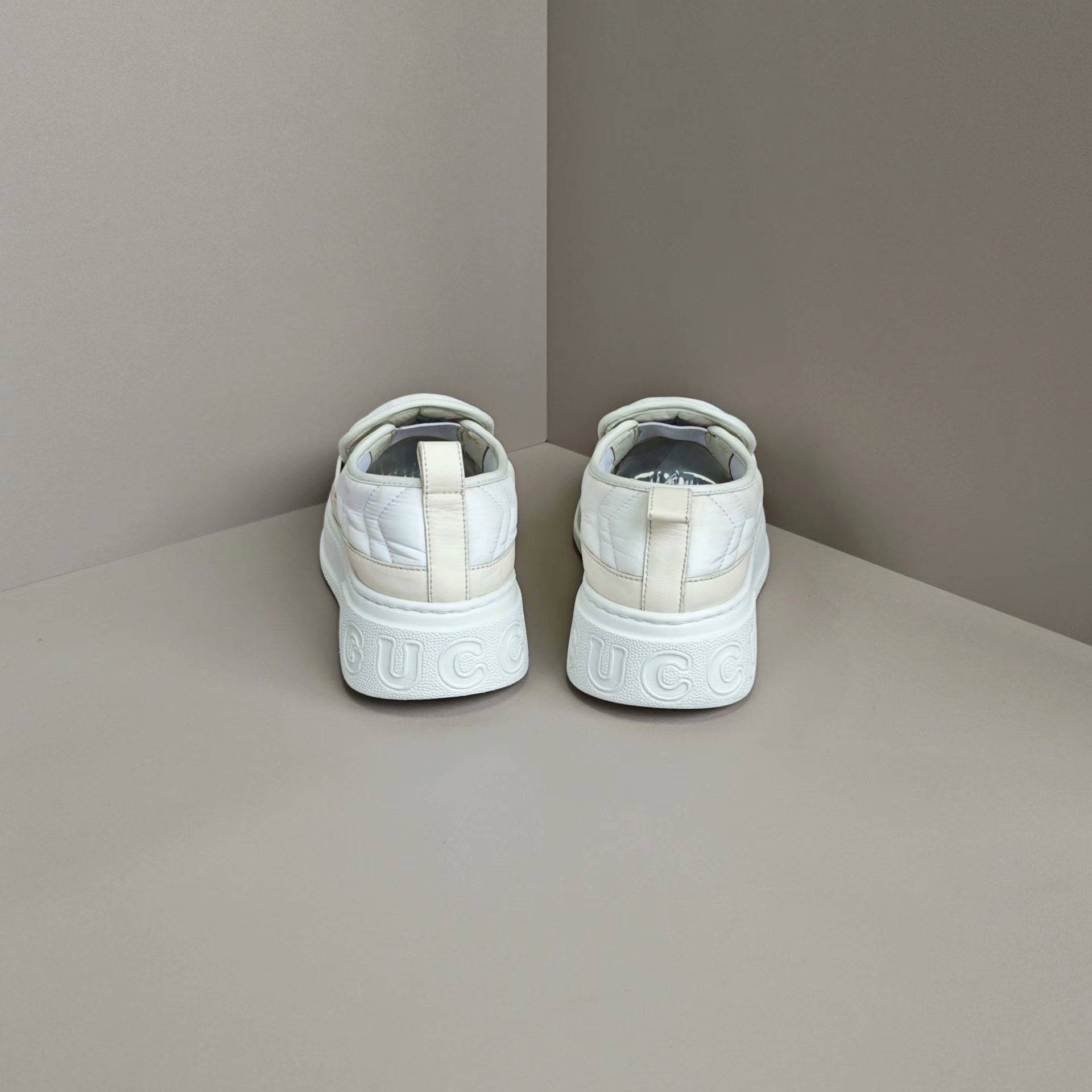 Gucci Gucci Lowtop Sneakers 6 Men Size US 6 / EU 39 - 3 Thumbnail