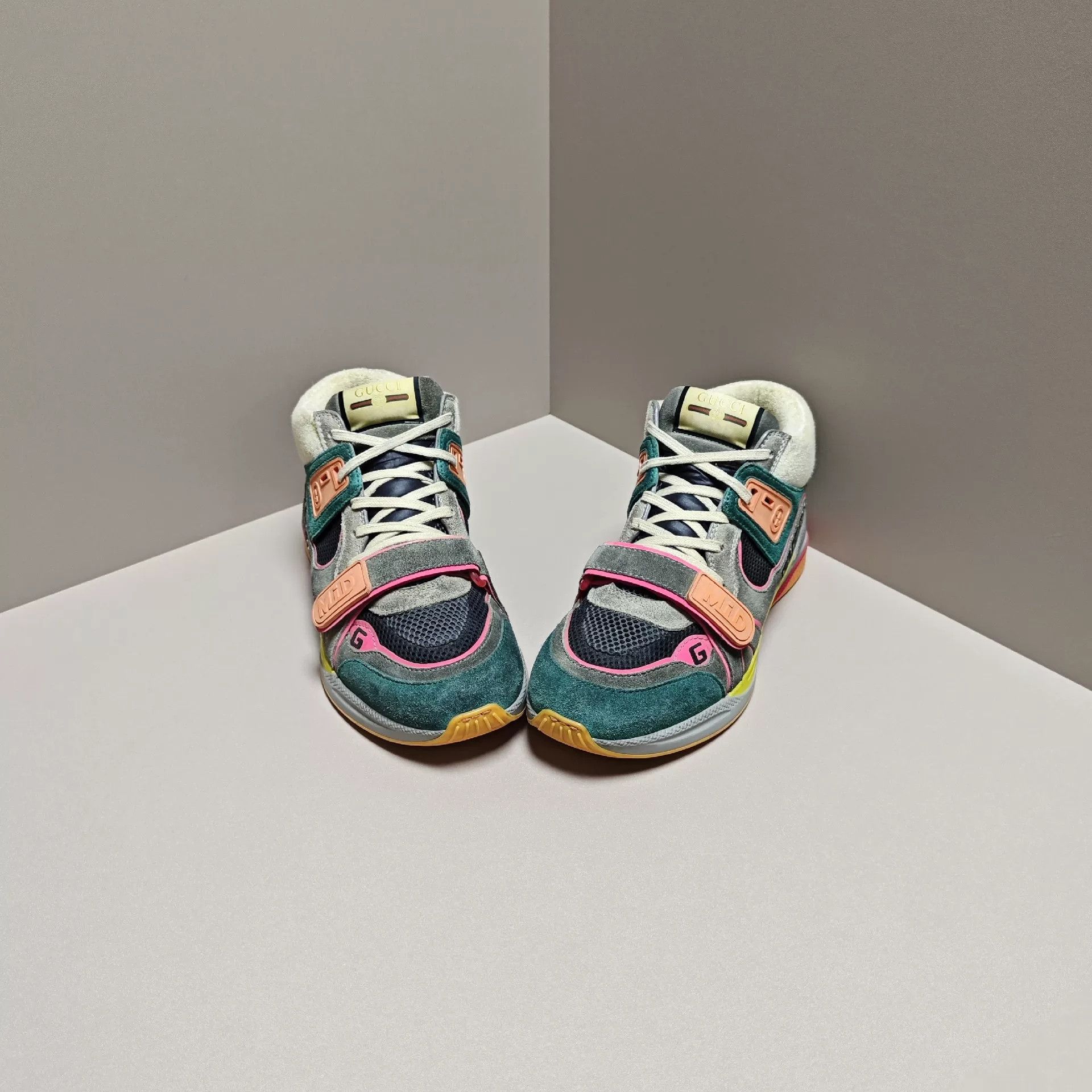 Gucci Gucci Casual Lowtop Sneakers 9 Men Size US 9 / EU 42 - 2 Thumbnail