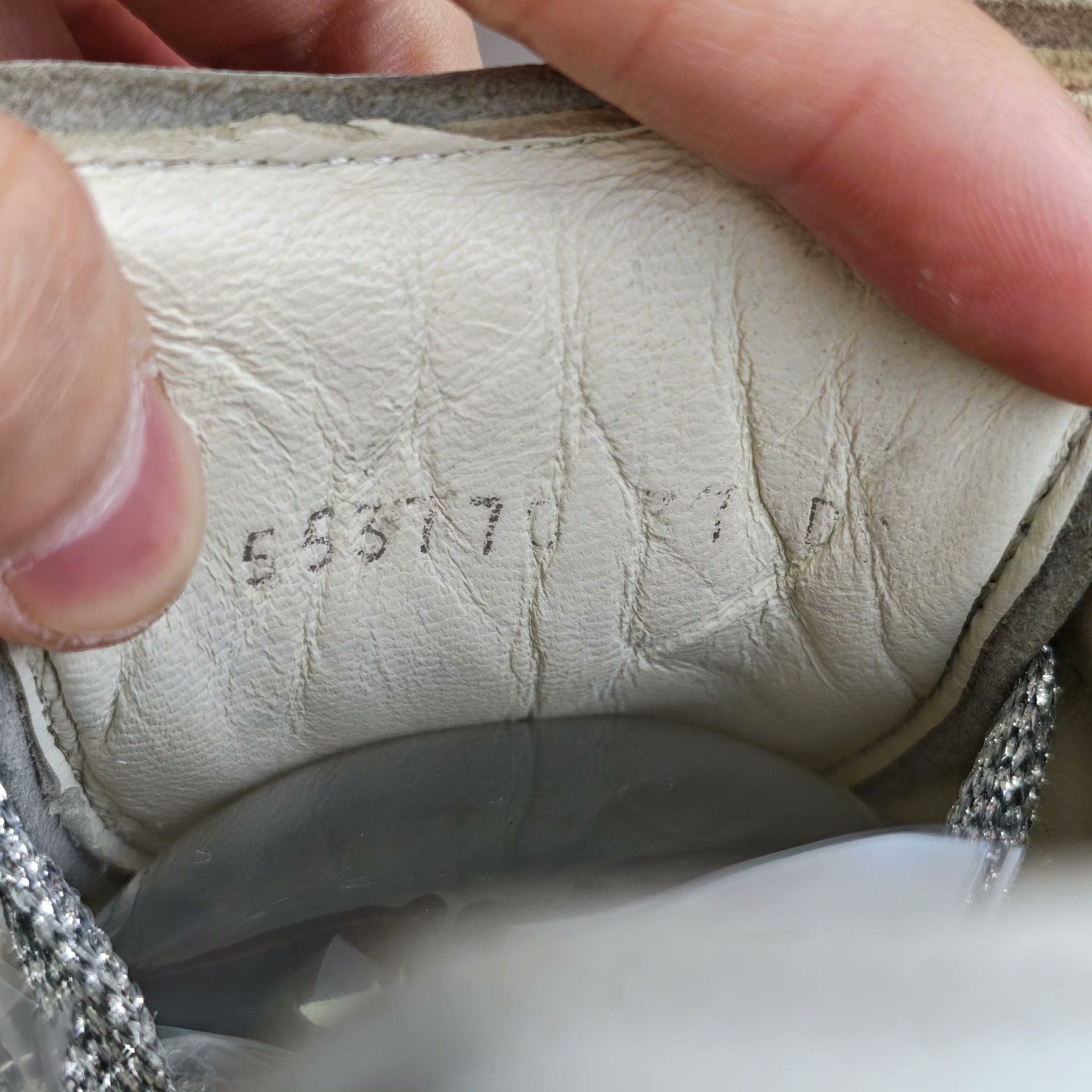 Alexander McQueen Alexander McQueen White Lowtop Sneakers us_7 Women Size US 7 / IT 37 - 6 Thumbnail
