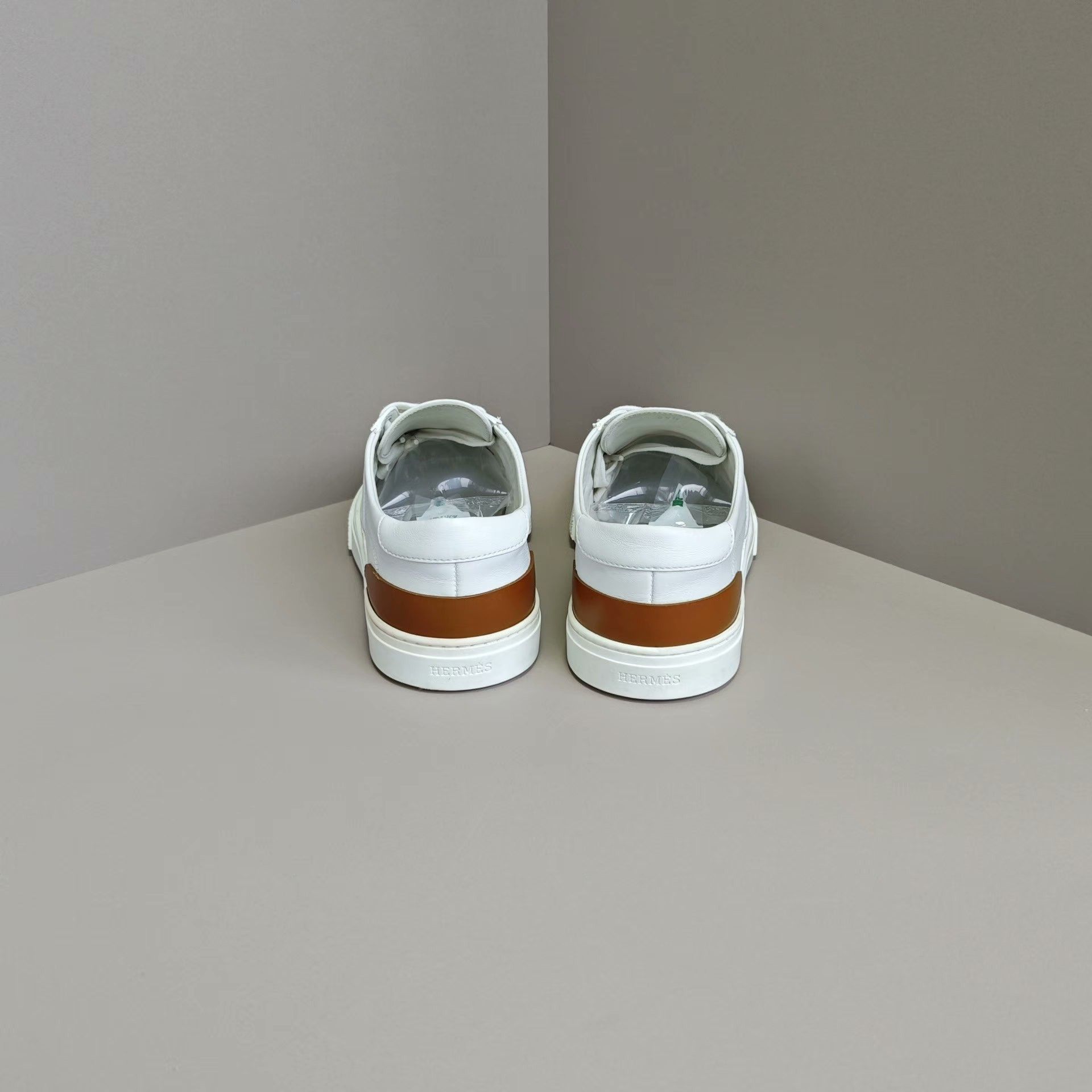 Hermes Hermes Lowtop Sneakers 6 Men Size US 6 / EU 39 - 3 Thumbnail