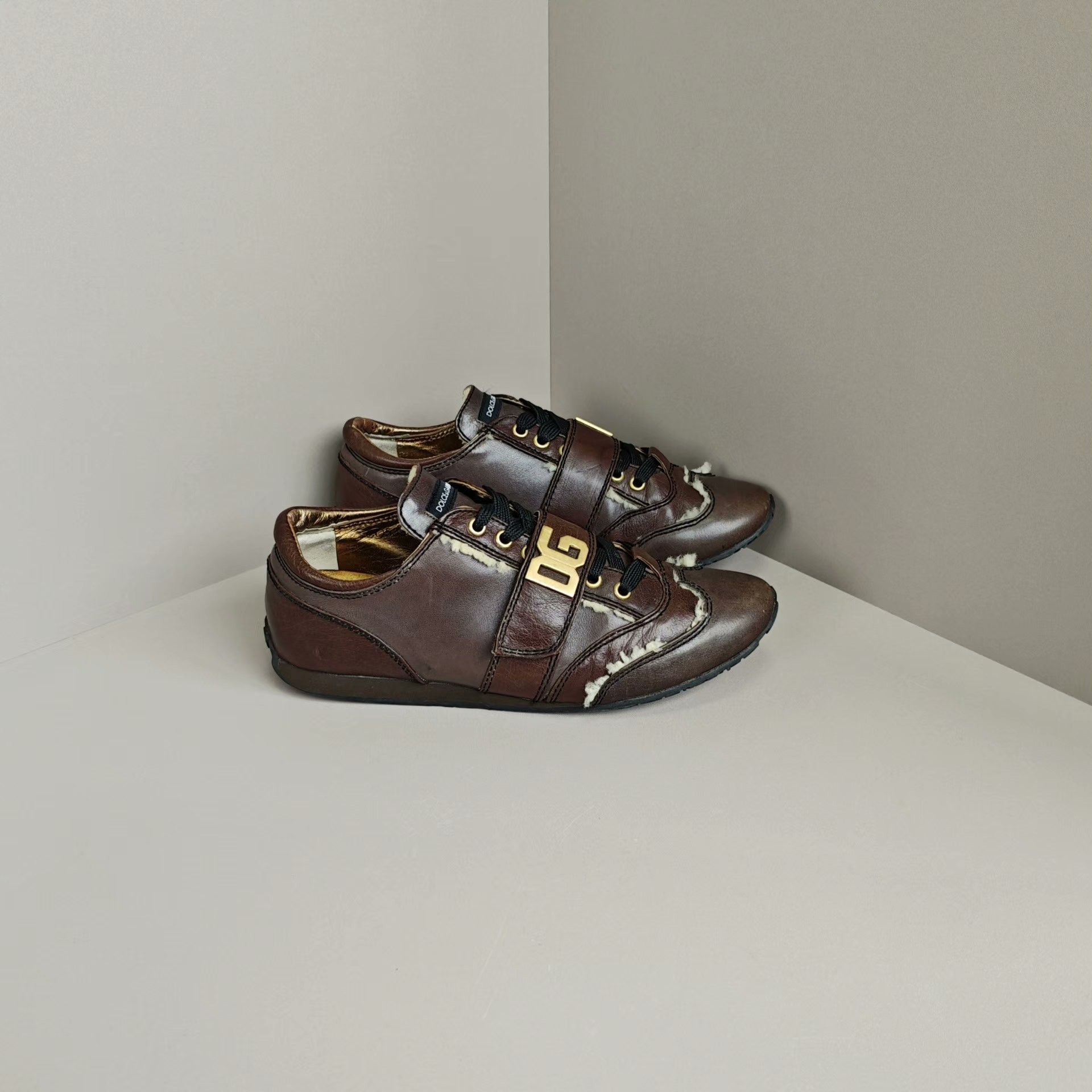 Dolce & Gabbana Dolce & Gabbana Retro Lowtop Sneakers us_7 Women Size US 7 / IT 37 - 4 Thumbnail