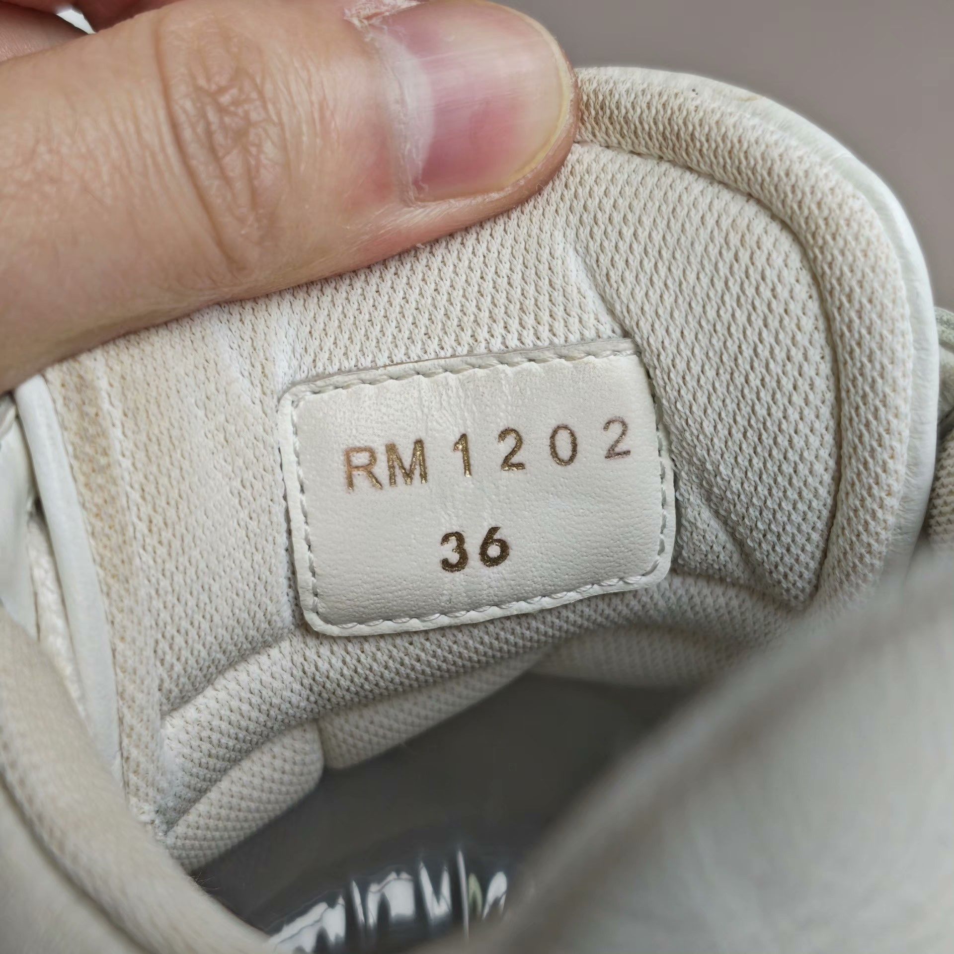 Celine Celine Lowtop Sneakers us_6 Women Size US 6 / IT 36 - 6 Thumbnail