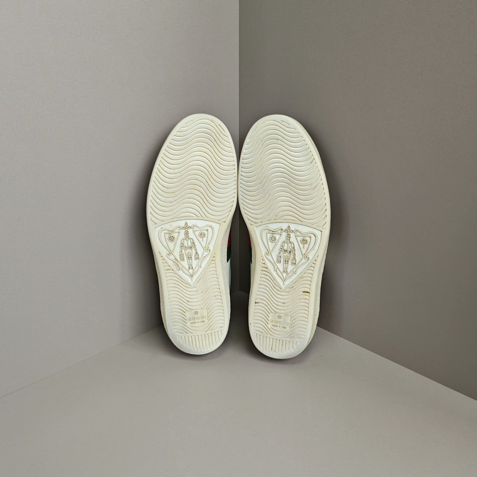 Gucci Gucci Lowtop Sneakers 7 Men Size US 7 / EU 40 - 5 Thumbnail