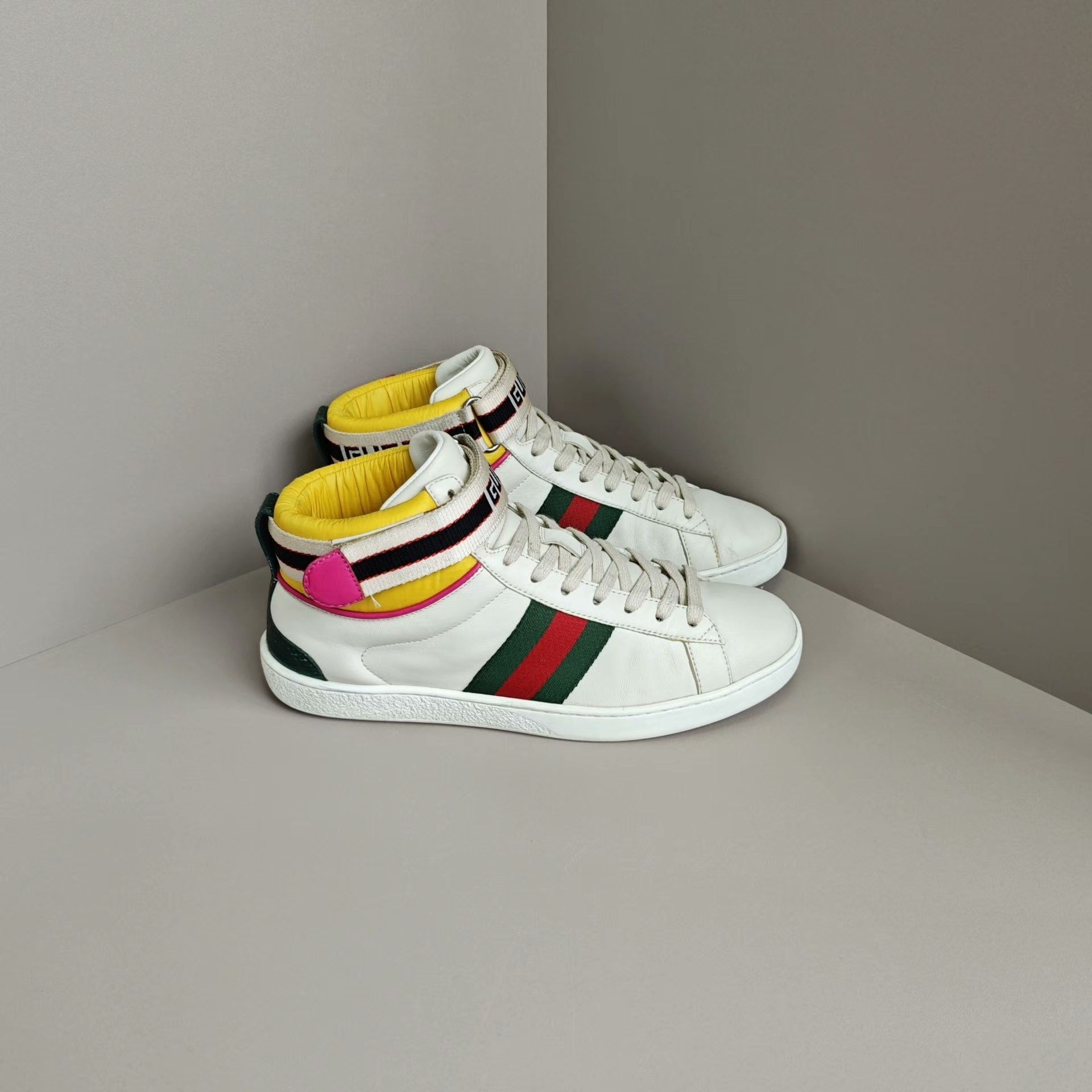 Gucci Gucci Lowtop Sneakers us_7 Women Size US 7 / IT 37 - 4 Thumbnail