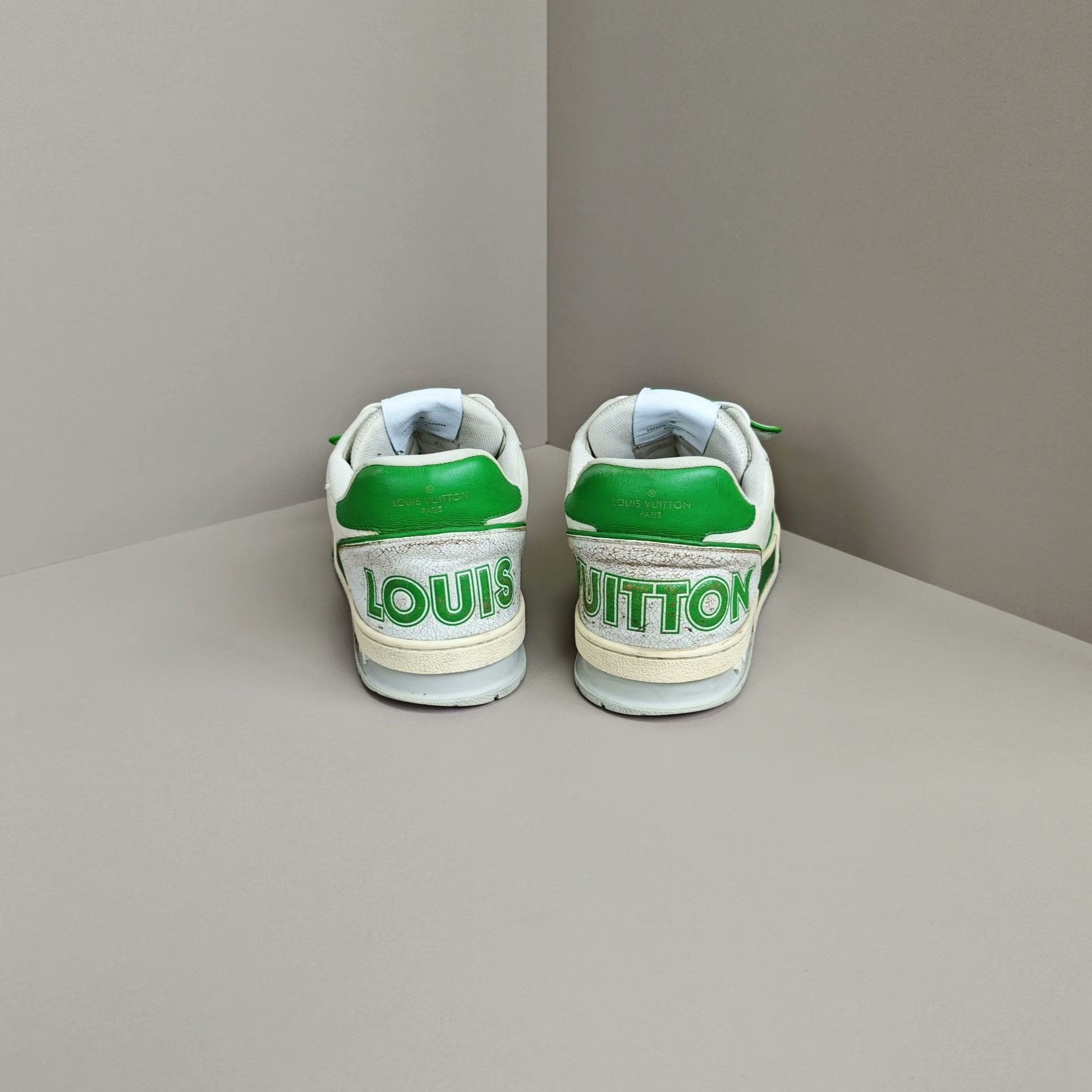 Louis Vuitton Louis Vuitton Training Green Lowtop Sneakers 9 Men Size US 9 / EU 42 - 3 Thumbnail