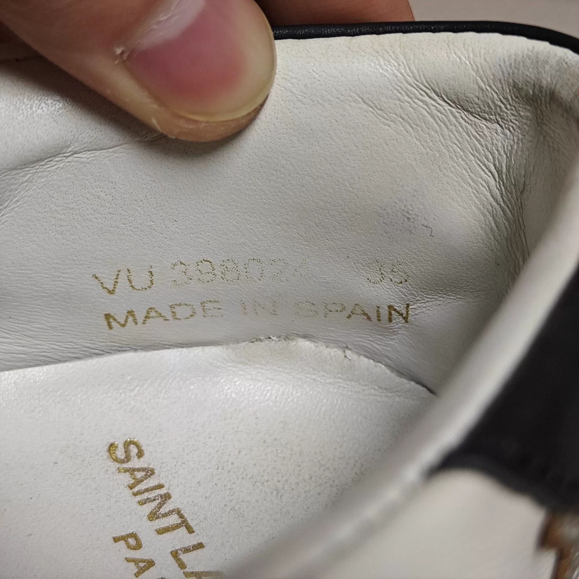 Saint Laurent Paris Saint Laurent Paris Lowtop Sneakers us_5 Women Size US 5 / IT 35 - 6 Thumbnail