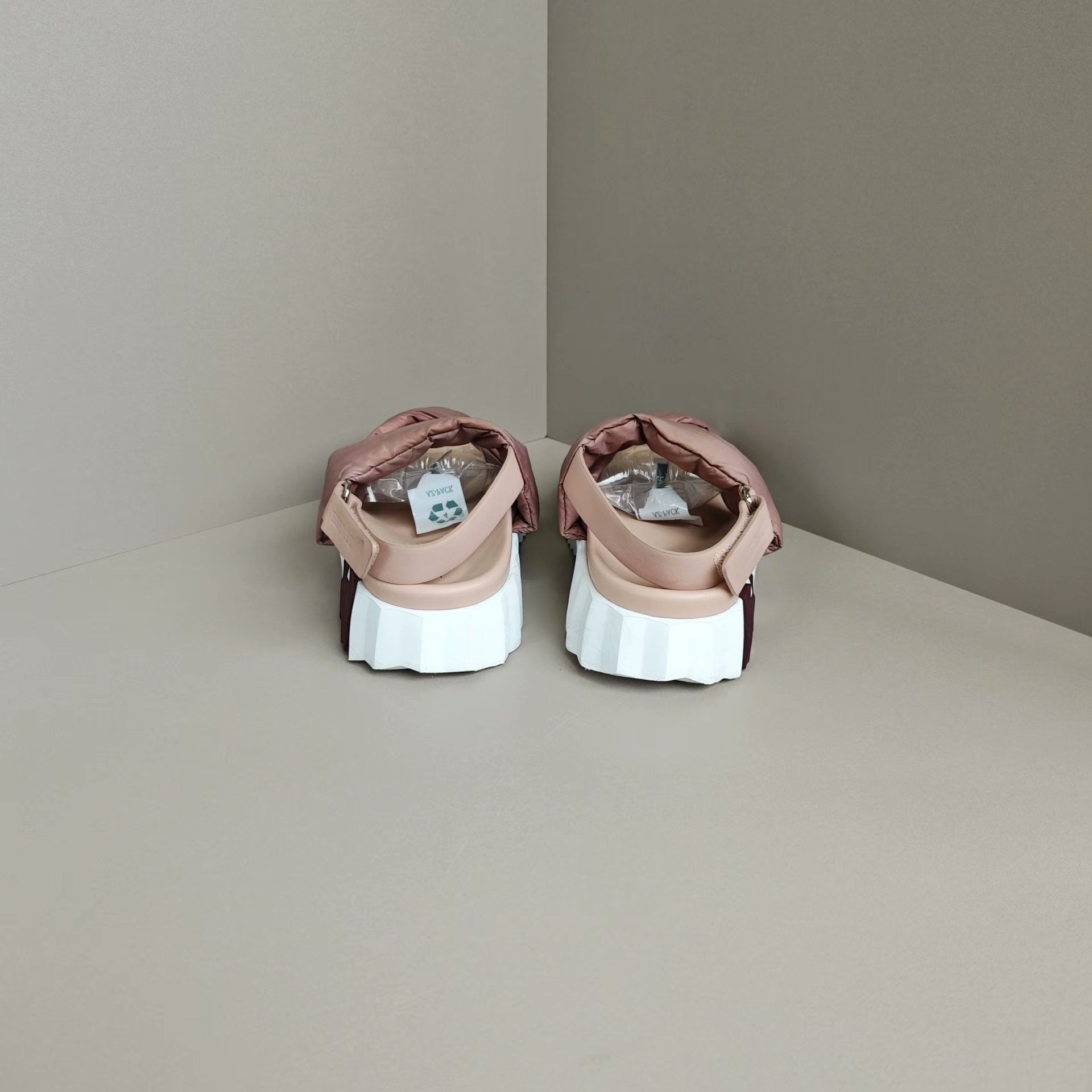 Hermes Hermes Sandals us_8 Women Size US 8 / IT 38 - 3 Thumbnail