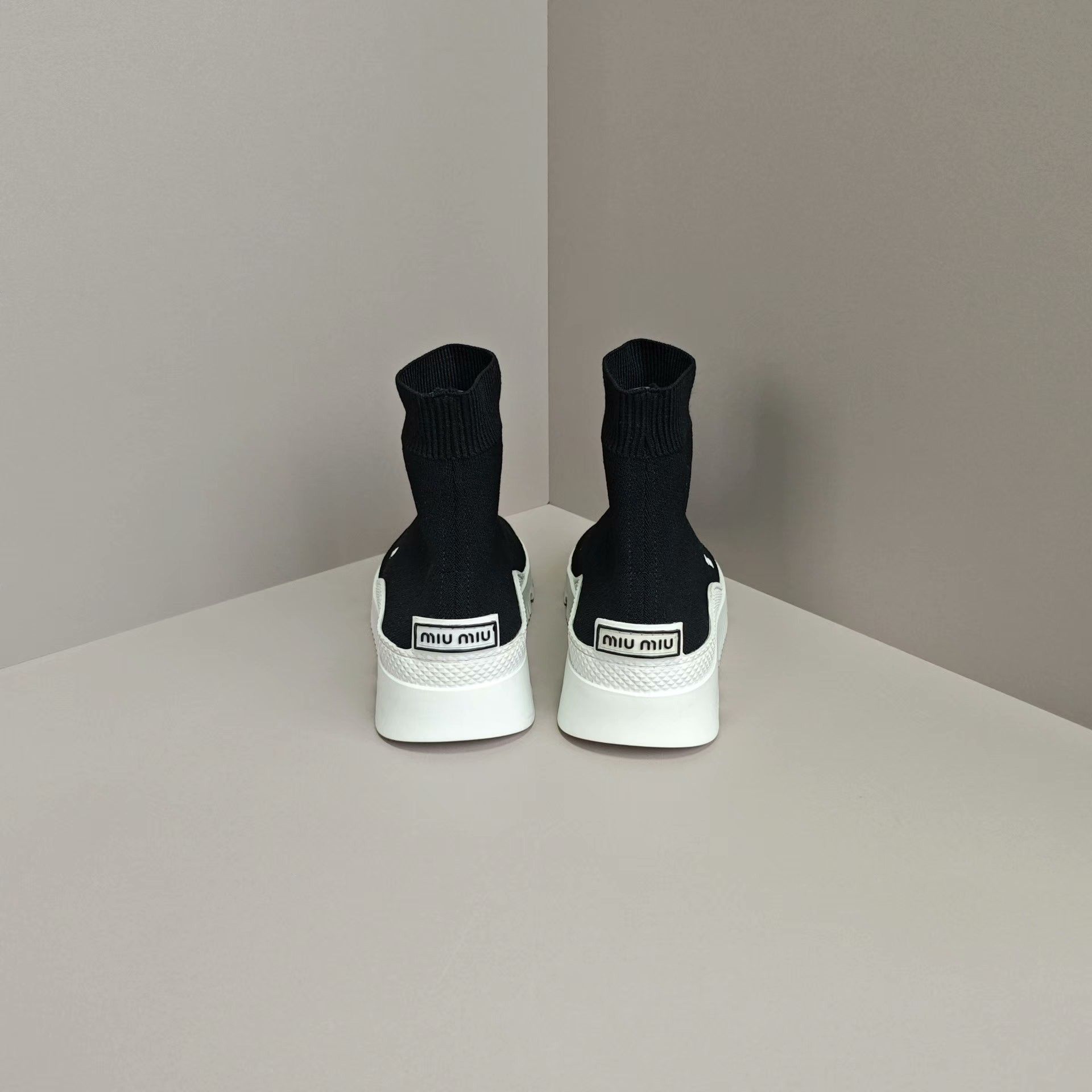 Miu Miu Miu Miu Hitop Sneakers us_5 Women Size US 5 / IT 35 - 3 Thumbnail