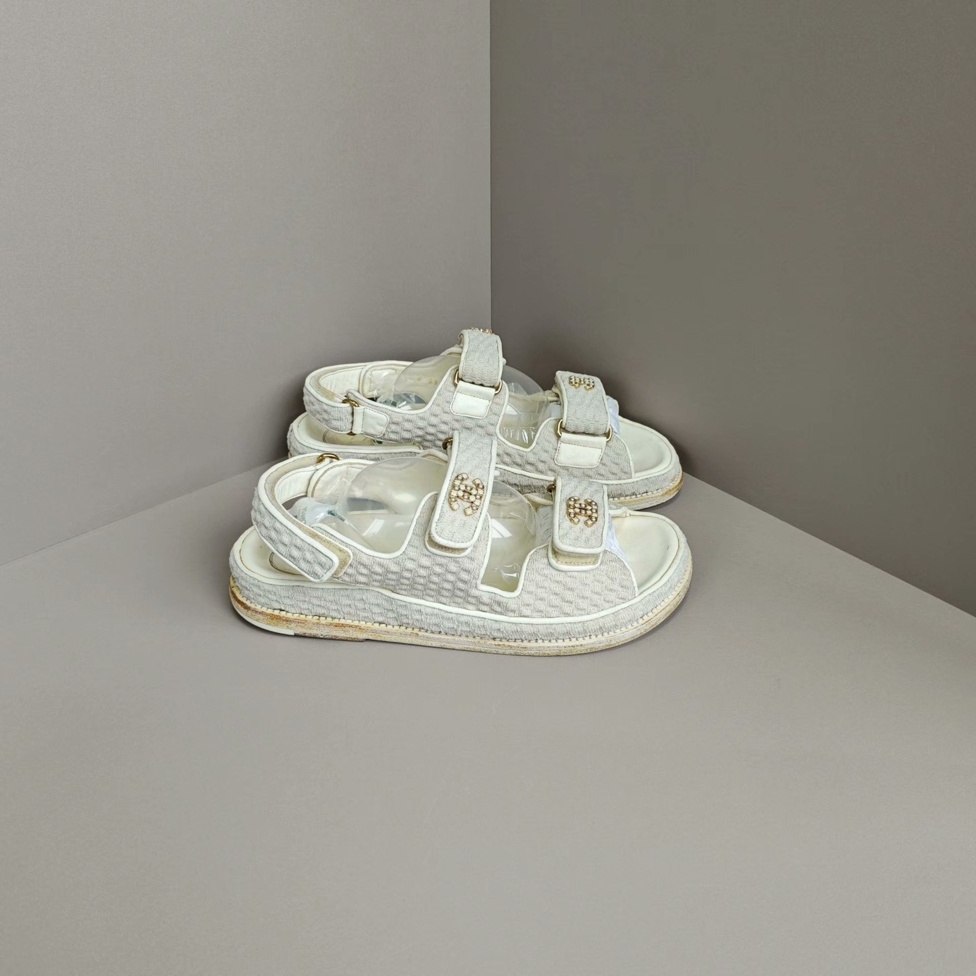 Chanel Chanel Knit Sandals us_8 Women Size US 8 / IT 38 - 4 Thumbnail