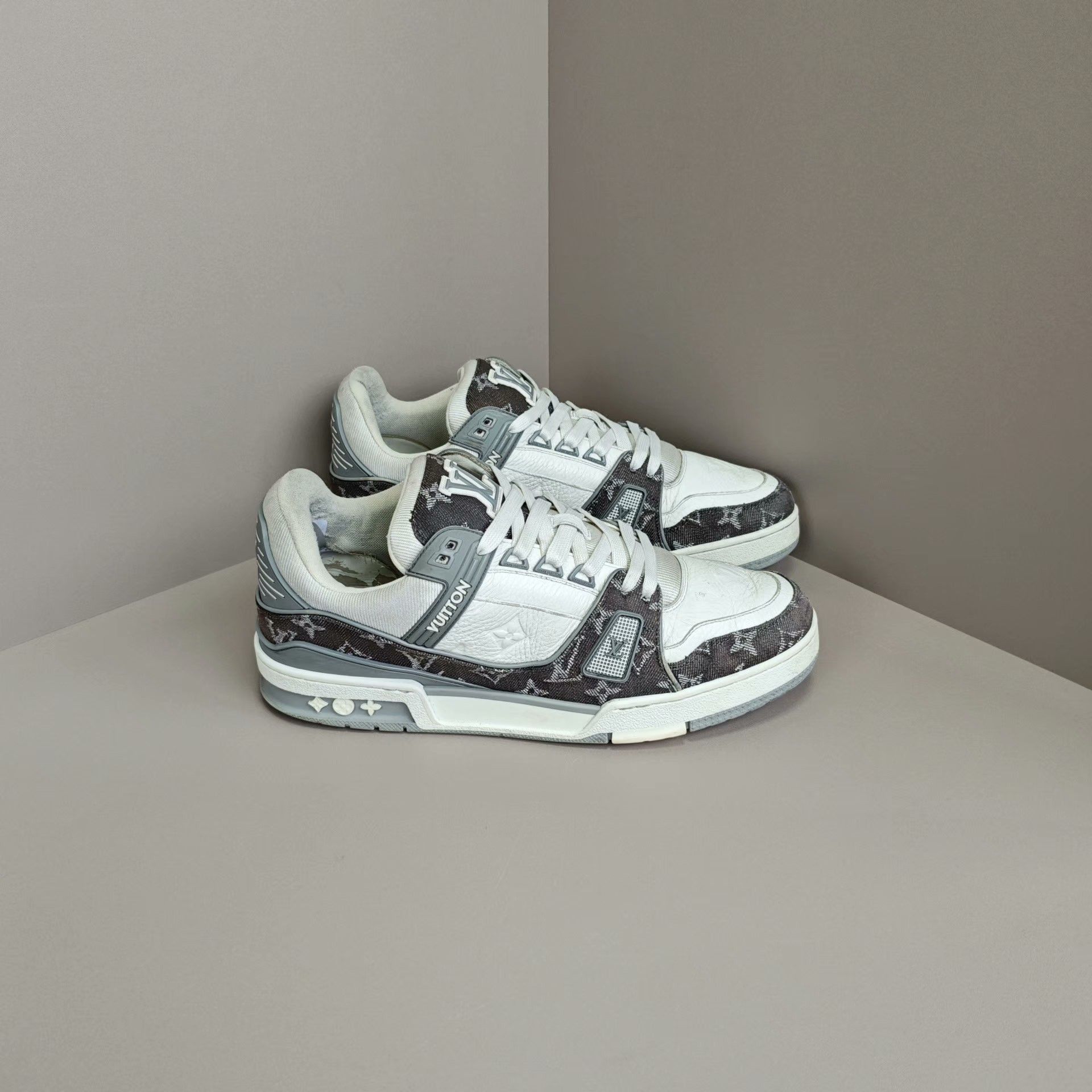 Louis Vuitton Louis Vuitton Training Denim White Lowtop Sneakers 9 Men Size US 9 / EU 42 - 4 Thumbnail
