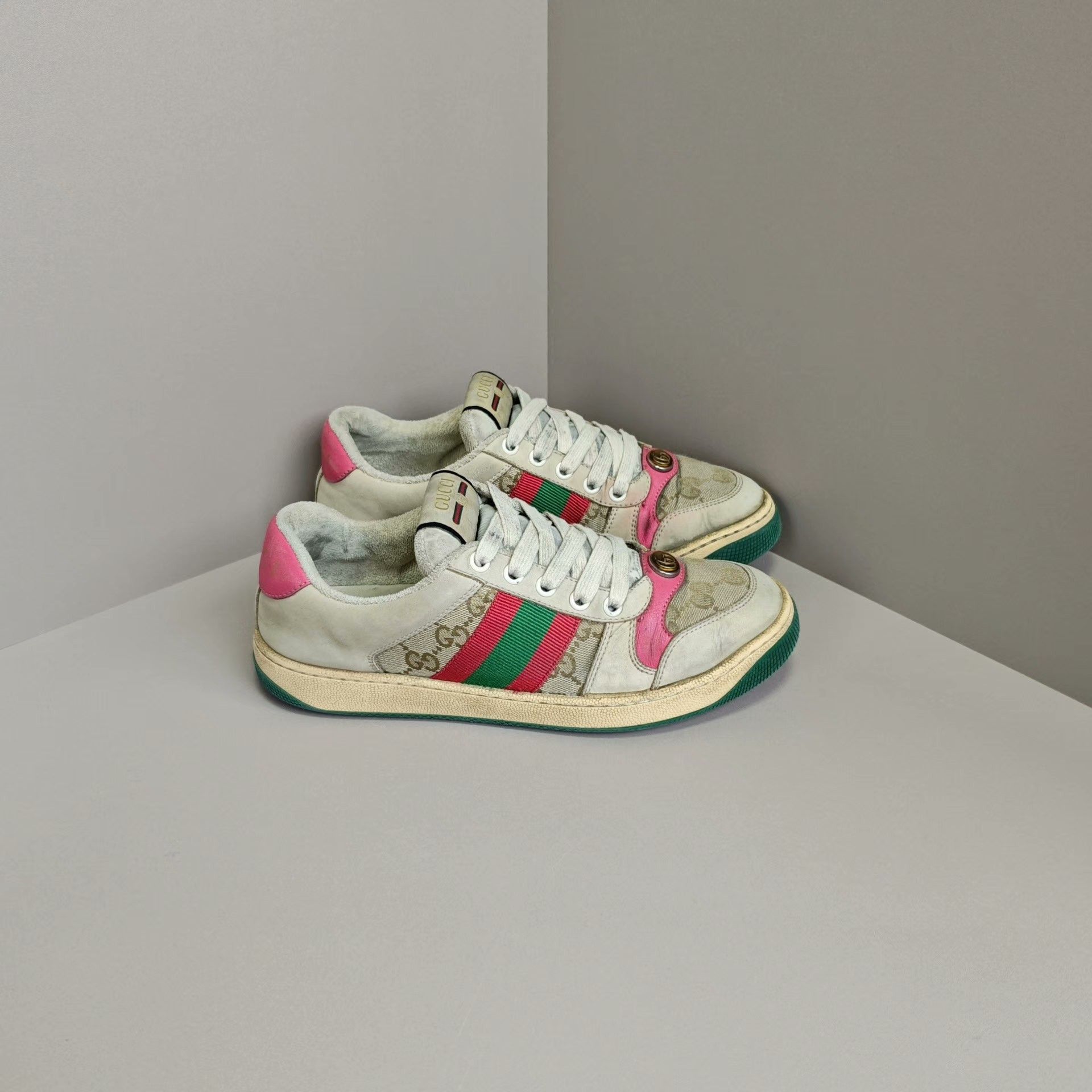 Gucci Gucci Lowtop Sneakers us_6 Women Size US 6 / IT 36 - 4 Thumbnail