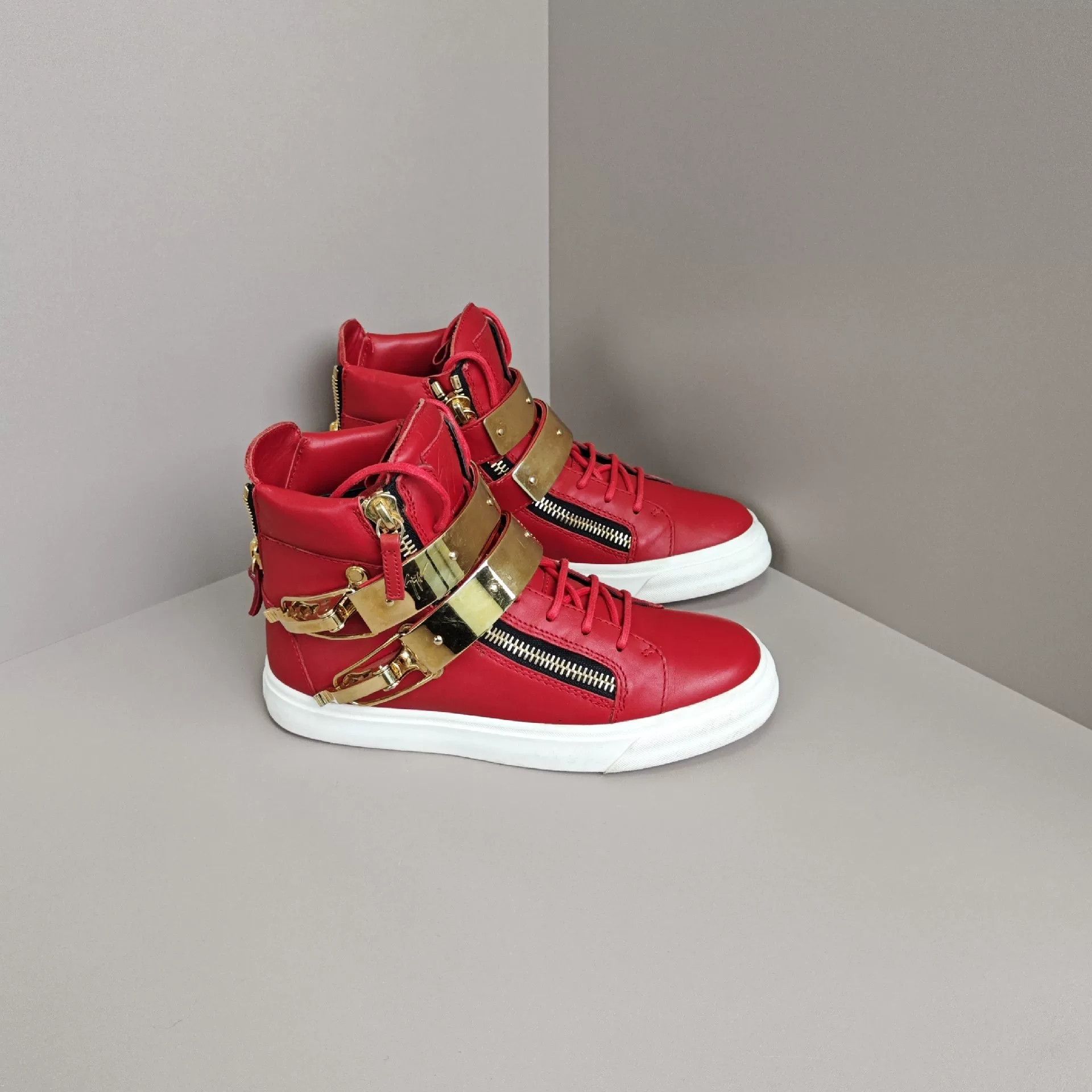 Giuseppe Zanotti Giuseppe Zanotti Gold Hitop Sneakers us_6 Women Size US 6 / IT 36 - 4 Thumbnail