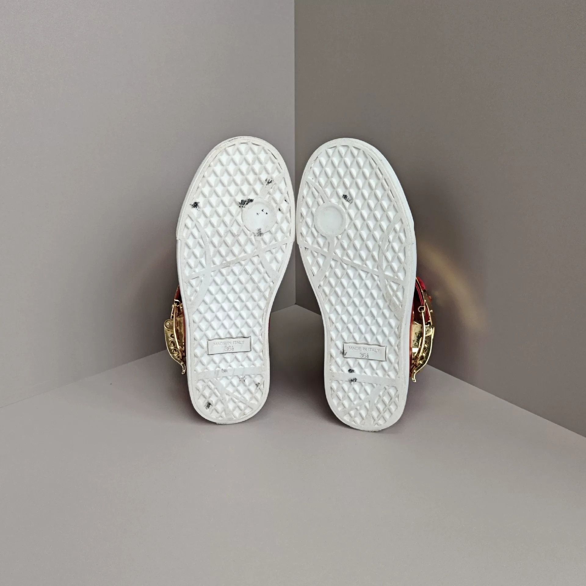 Giuseppe Zanotti Giuseppe Zanotti Gold Hitop Sneakers us_6 Women Size US 6 / IT 36 - 5 Thumbnail
