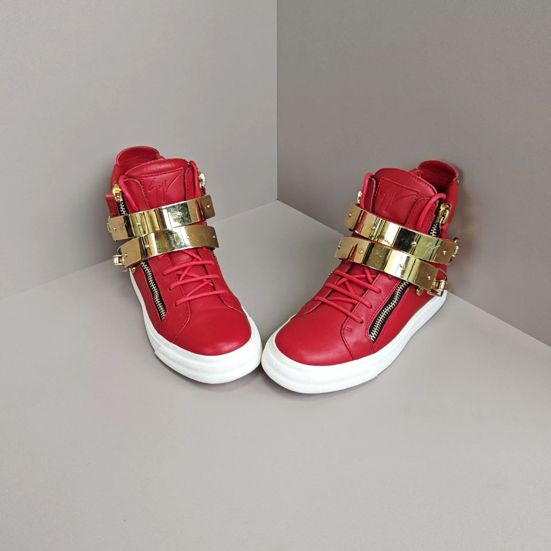 Giuseppe Zanotti Giuseppe Zanotti Gold Hitop Sneakers us_6 Women Size US 6 / IT 36 - 2 Thumbnail