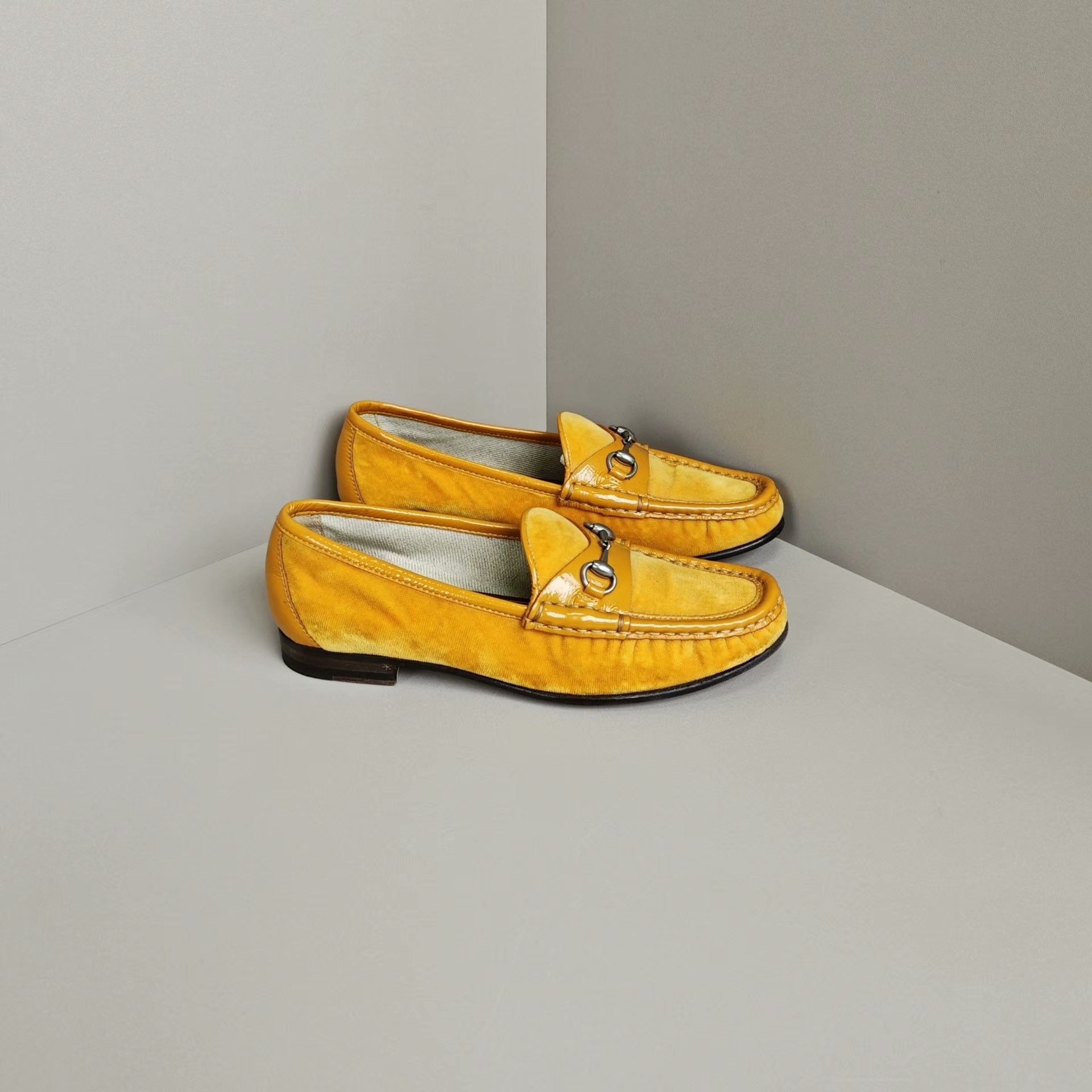 Gucci Gucci Lowtop Sneakers us_6 Women Size US 6 / IT 36 - 4 Thumbnail