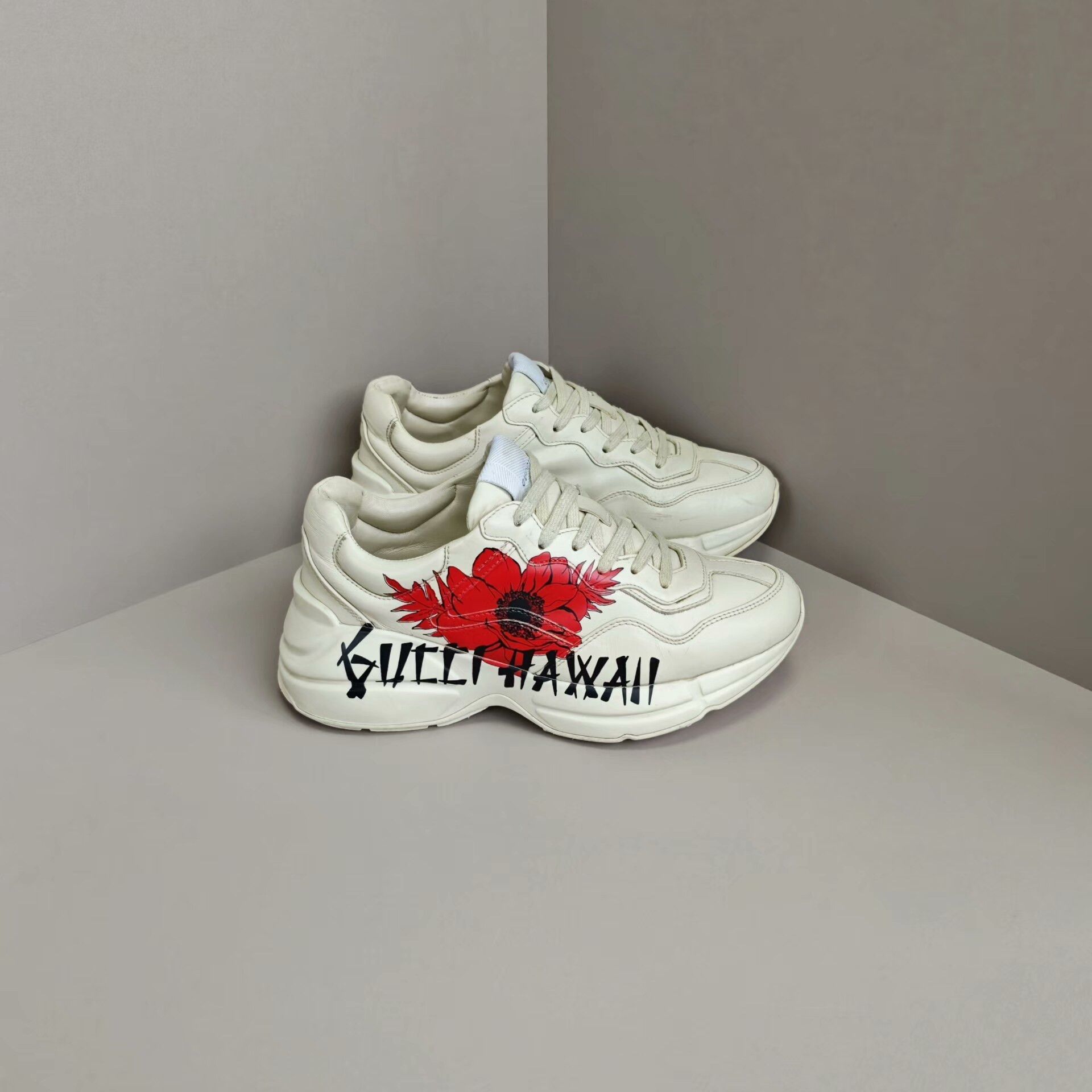 Gucci Gucci Lowtop Sneakers us_6 Women Size US 6 / IT 36 - 4 Thumbnail
