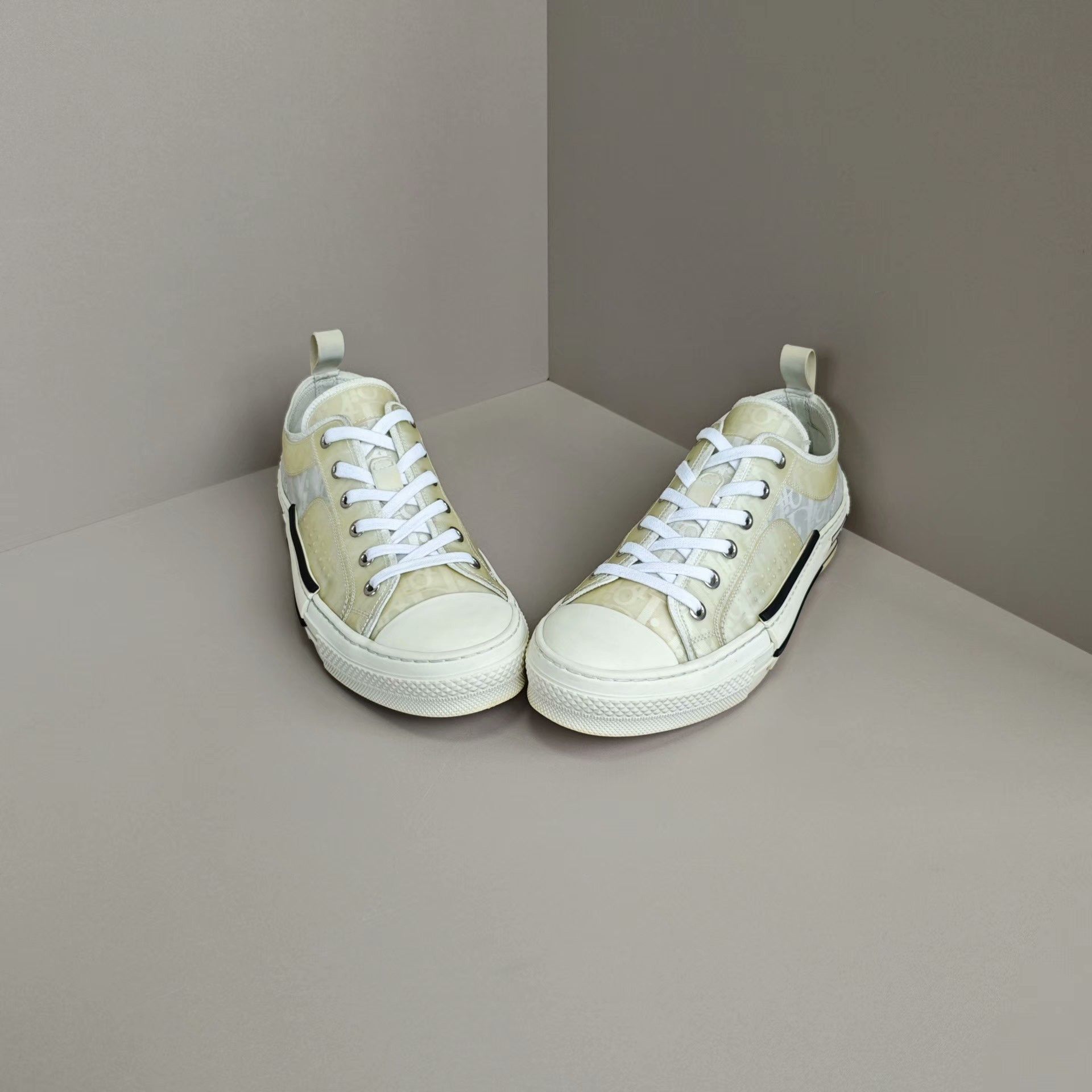 Dior Dior Lowtop Sneakers 7 Men Size US 7 / EU 40 - 2 Thumbnail