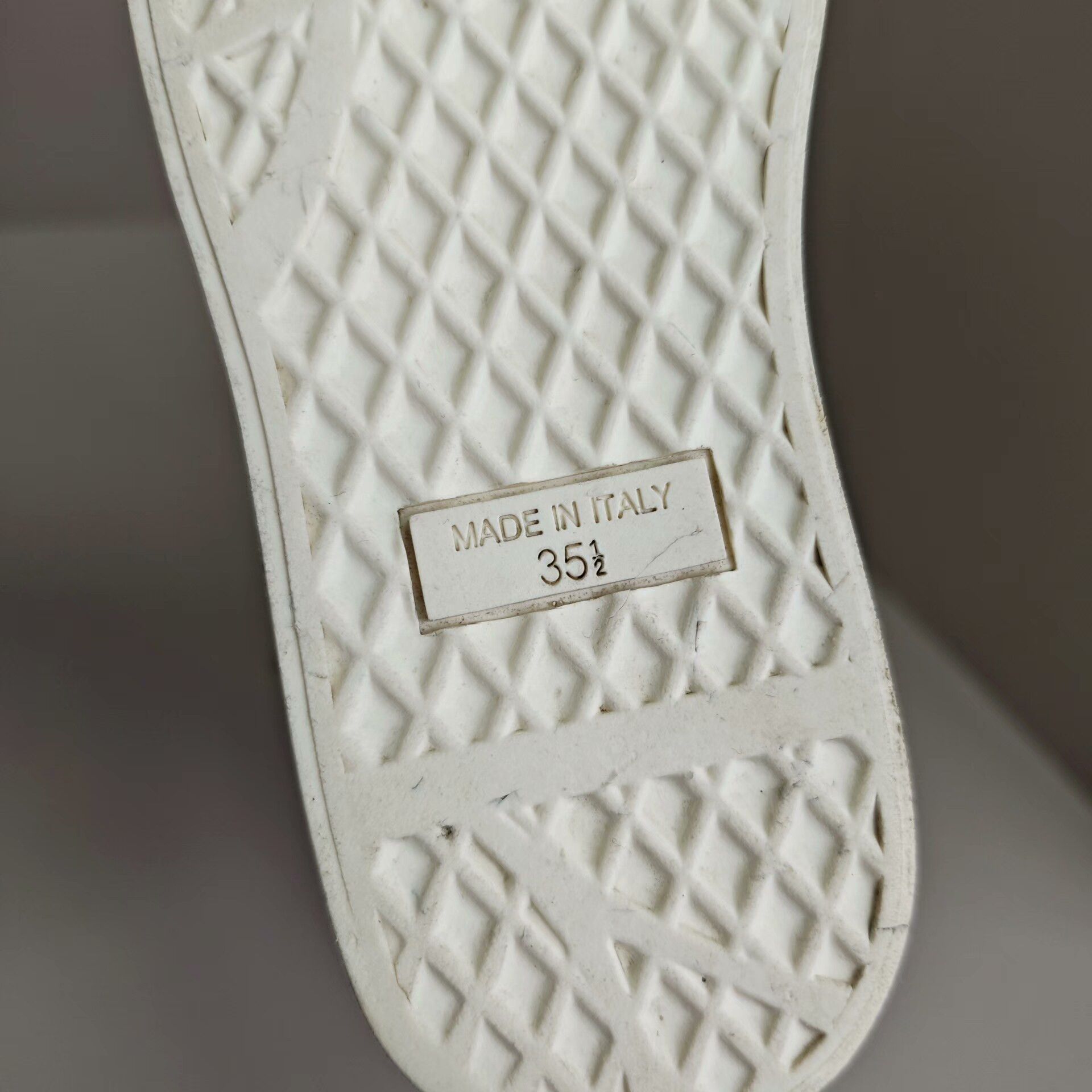 Giuseppe Zanotti Giuseppe Zanotti Gold Hitop Sneakers us_5 Women Size US 5 / IT 35 - 6 Thumbnail