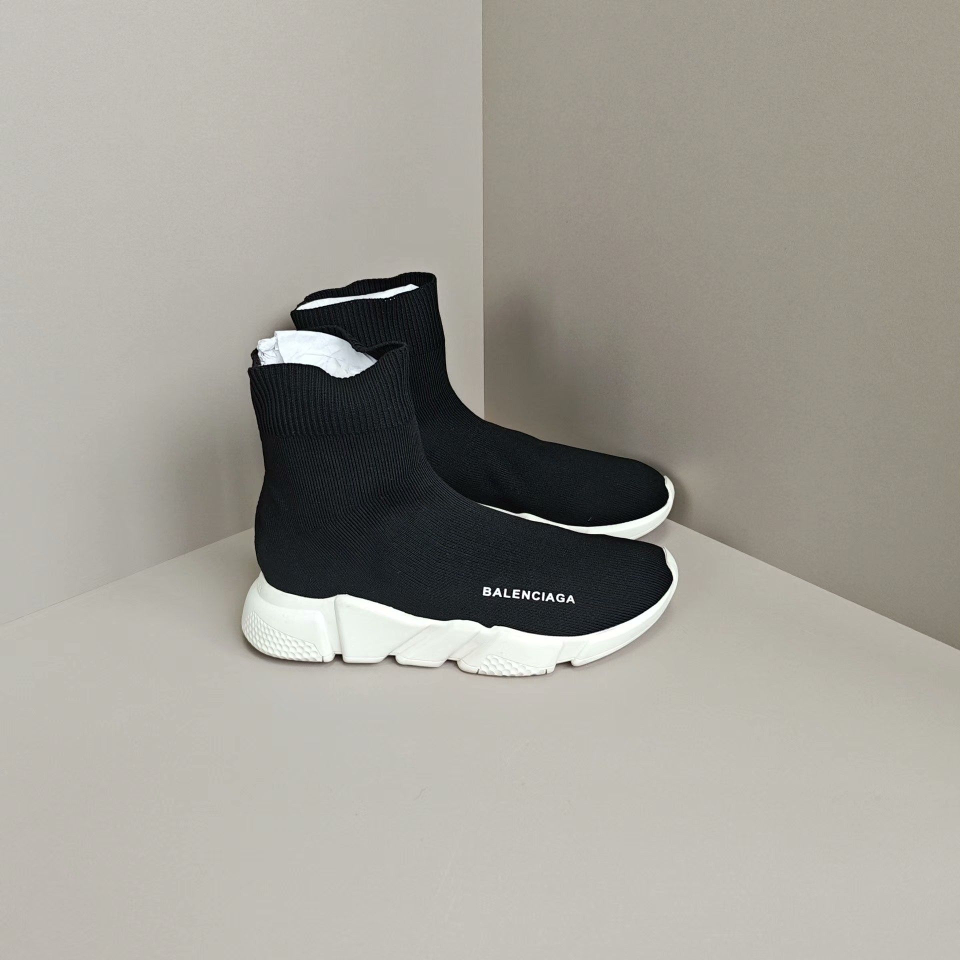 Balenciaga Balenciaga Hitop Sneakers us_7 Women Size US 7 / IT 37 - 4 Thumbnail