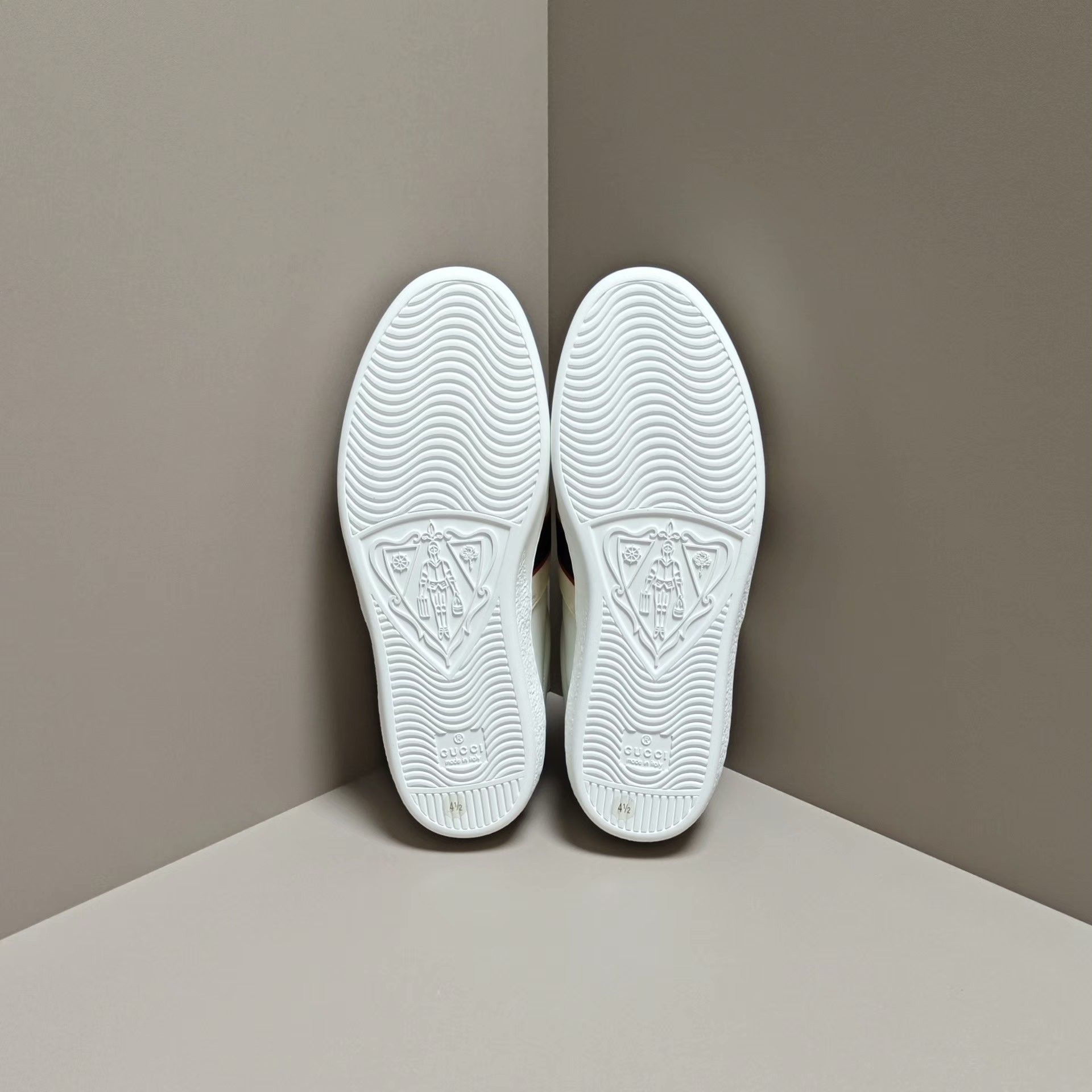 Gucci Gucci Lowtop Sneakers 5.5 Men Size US 5.5 / EU 38 - 5 Thumbnail