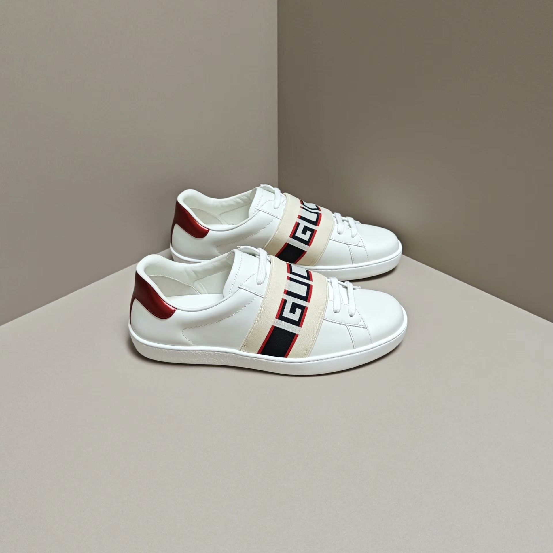 Gucci Gucci Lowtop Sneakers 5.5 Men Size US 5.5 / EU 38 - 4 Thumbnail