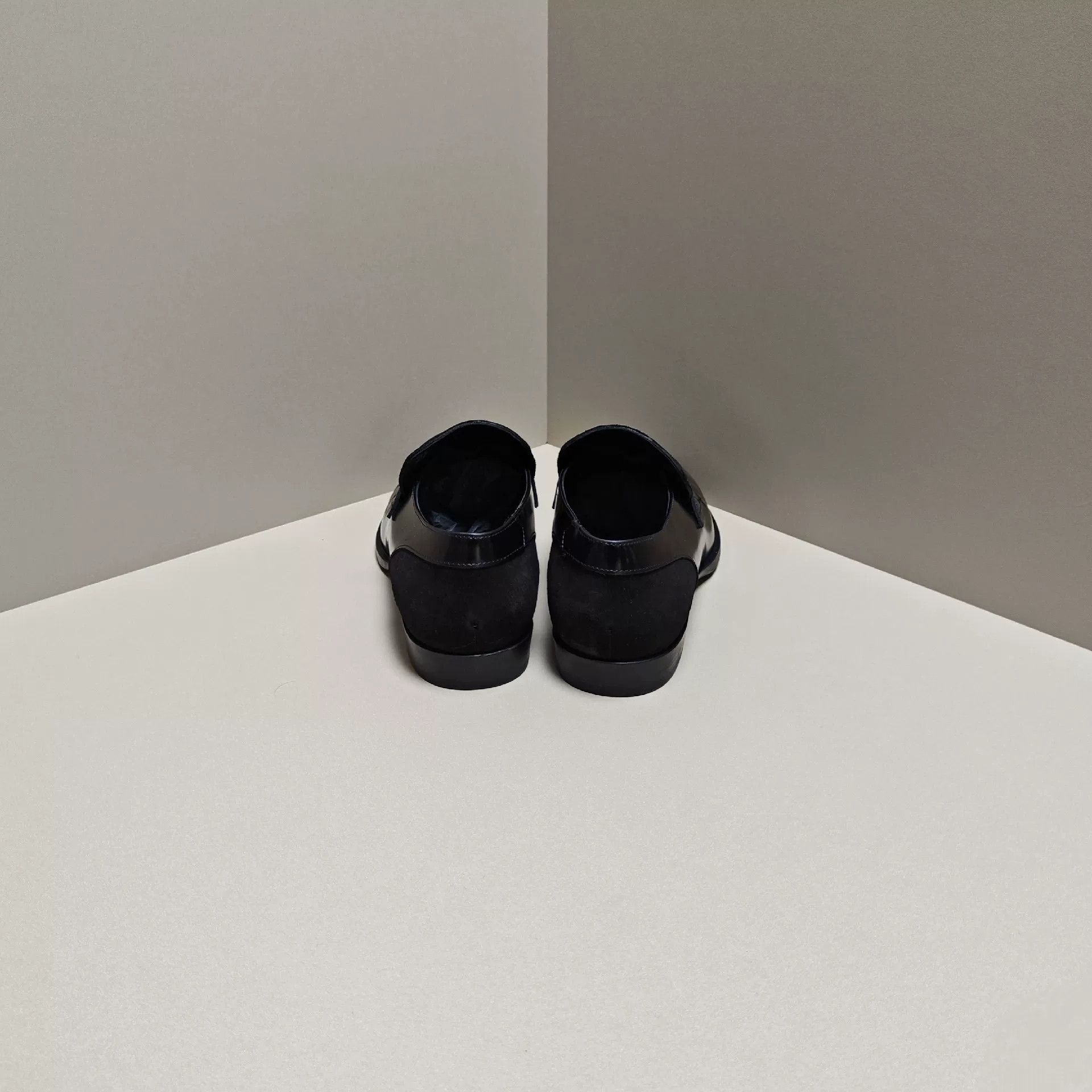 Jimmy Choo Jimmy Choo Lowtop Sneakers 11 Men Size US 11 / EU 44 - 3 Thumbnail