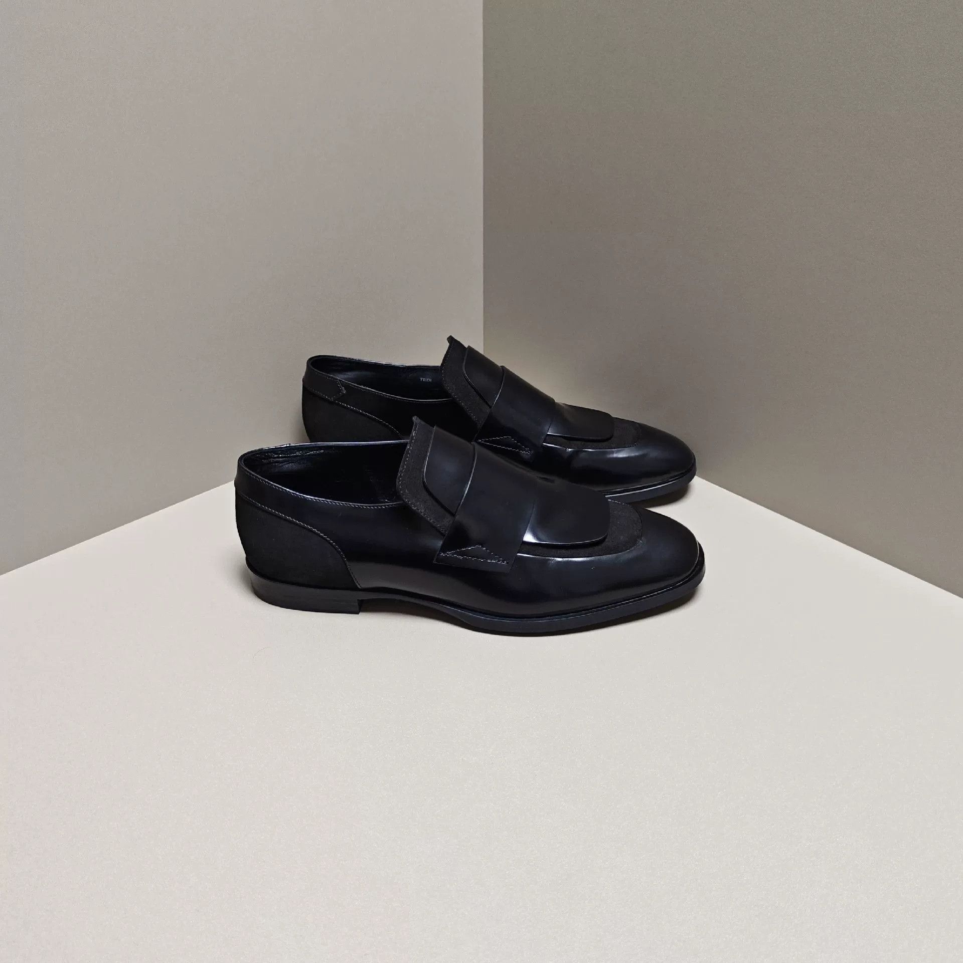 Jimmy Choo Jimmy Choo Lowtop Sneakers 11 Men Size US 11 / EU 44 - 4 Thumbnail