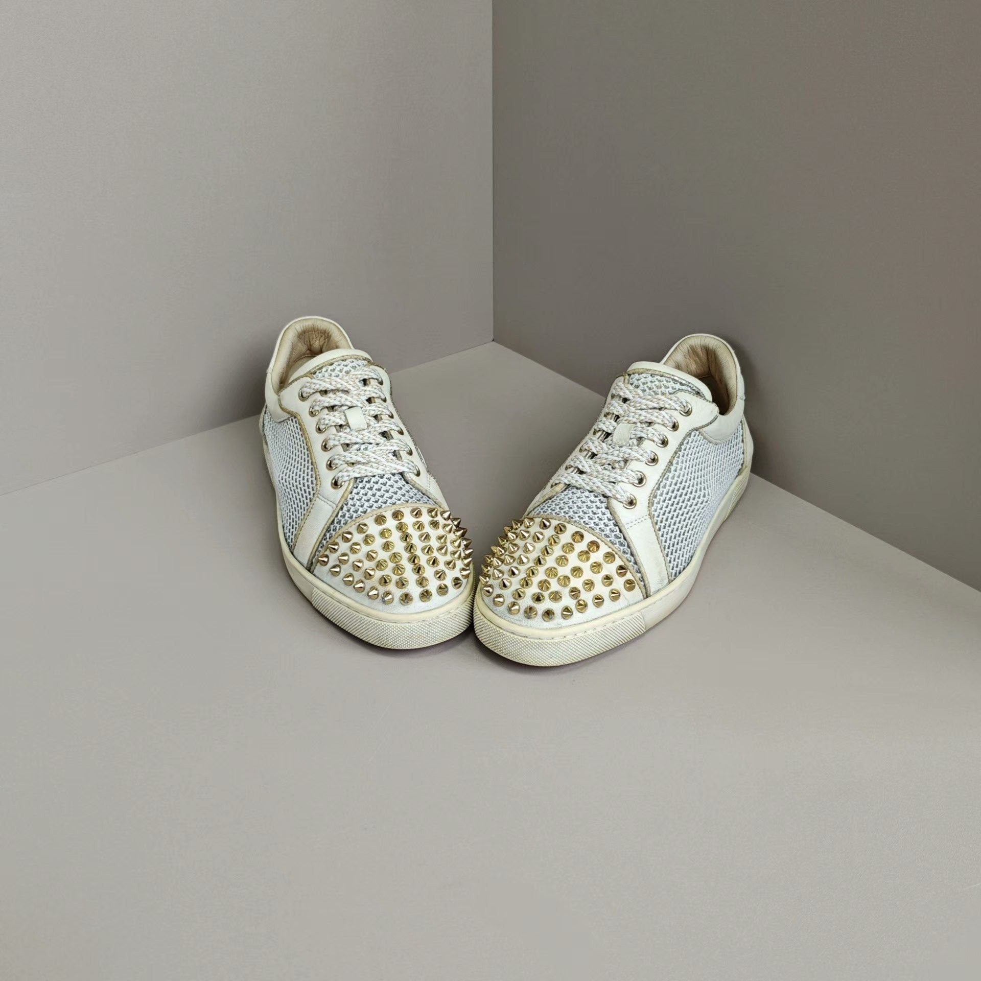 Christian Louboutin Christian Louboutin Lowtop Sneakers 6 Men Size US 6 / EU 39 - 2 Thumbnail