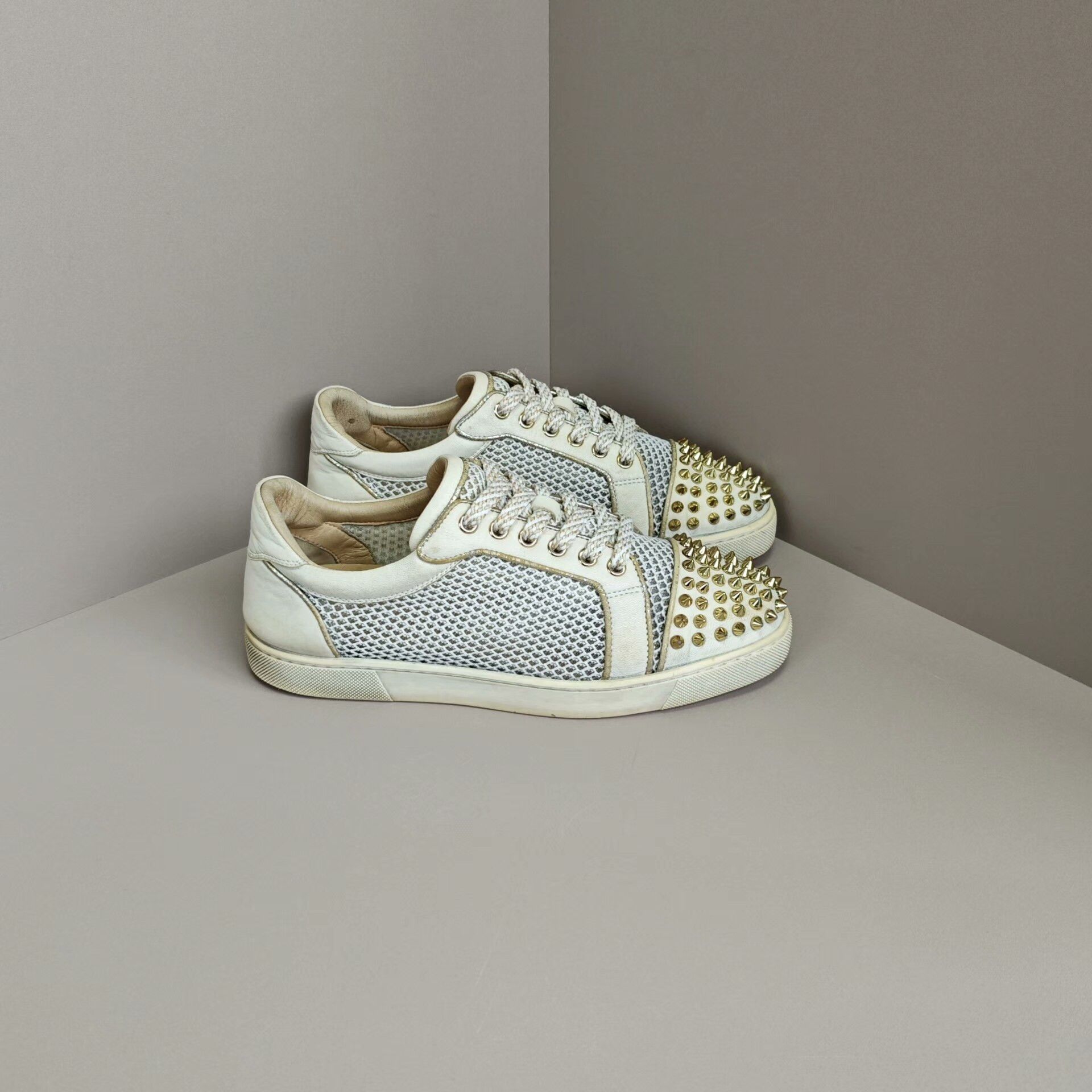 Christian Louboutin Christian Louboutin Lowtop Sneakers 6 Men Size US 6 / EU 39 - 4 Thumbnail
