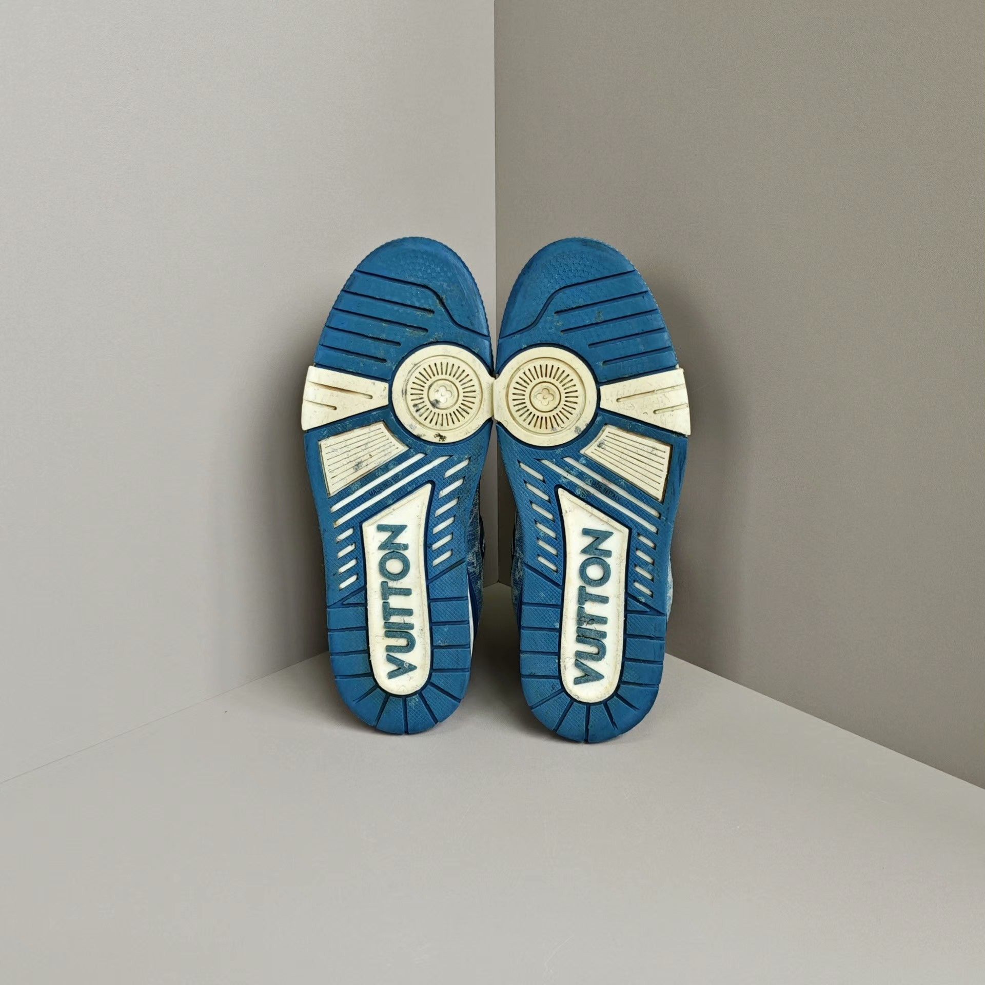 Louis Vuitton Louis Vuitton Training Denim Blue Lowtop Sneakers 6 Men Size US 6 / EU 39 - 5 Thumbnail