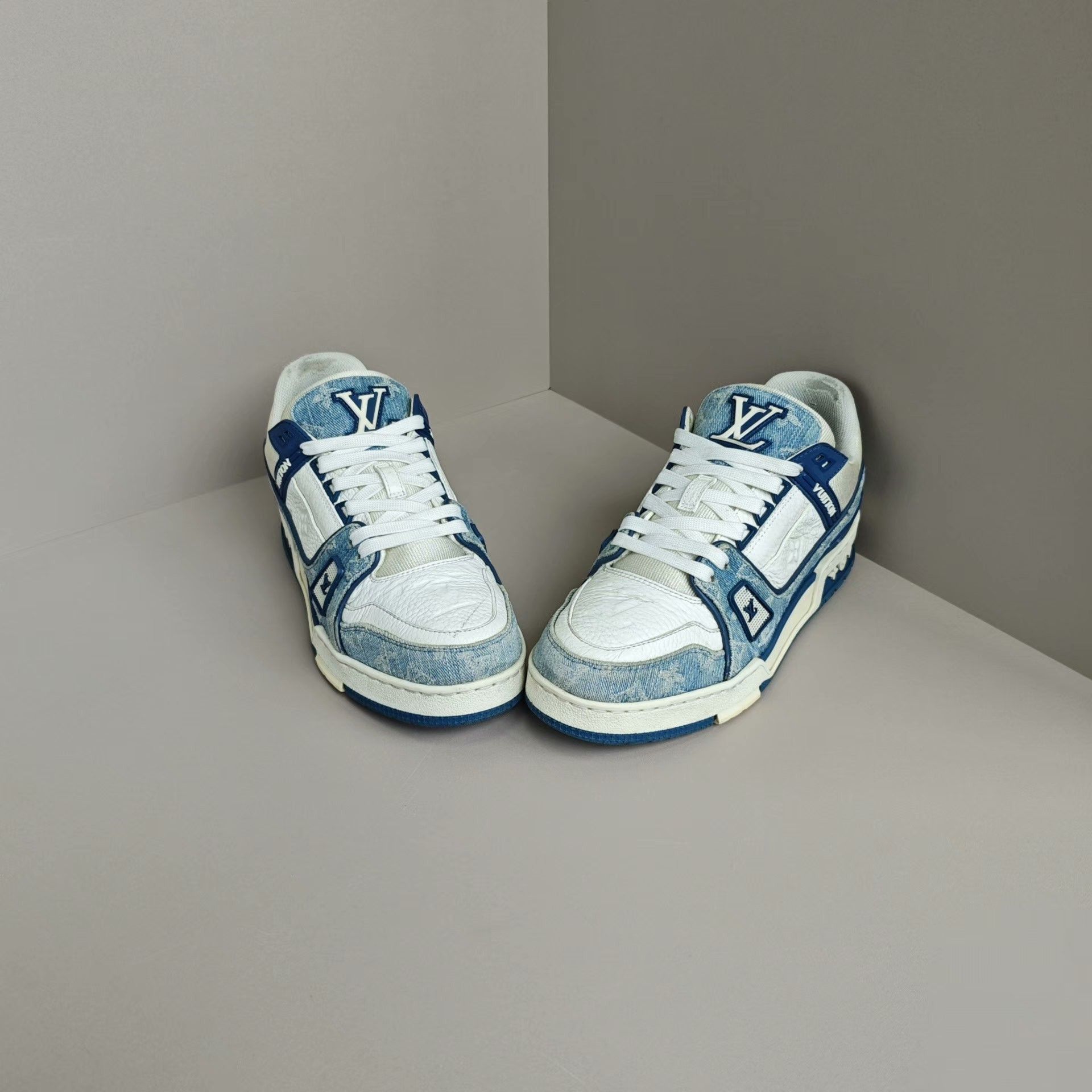 Louis Vuitton Louis Vuitton Training Denim Blue Lowtop Sneakers 6 Men Size US 6 / EU 39 - 2 Thumbnail