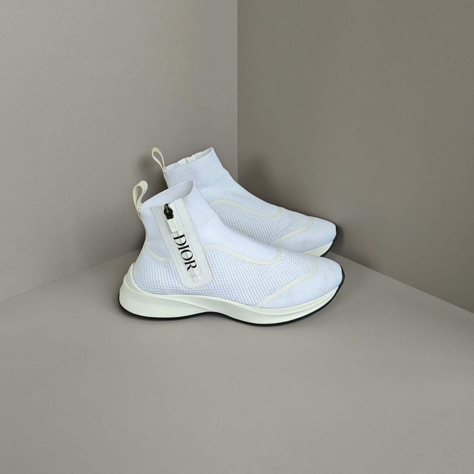 Dior Dior Casual Hitop Sneakers 7 Men Size US 7 / EU 40 - 4 Thumbnail
