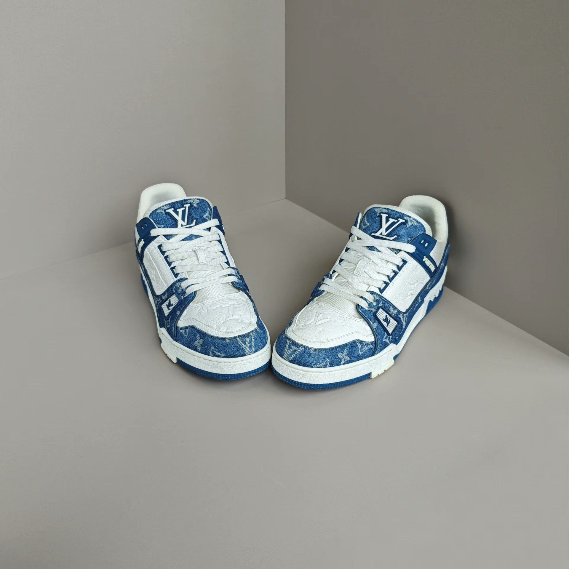Louis Vuitton Louis Vuitton Training Denim Blue Lowtop Sneakers 10 Men Size US 10 / EU 43 - 2 Thumbnail