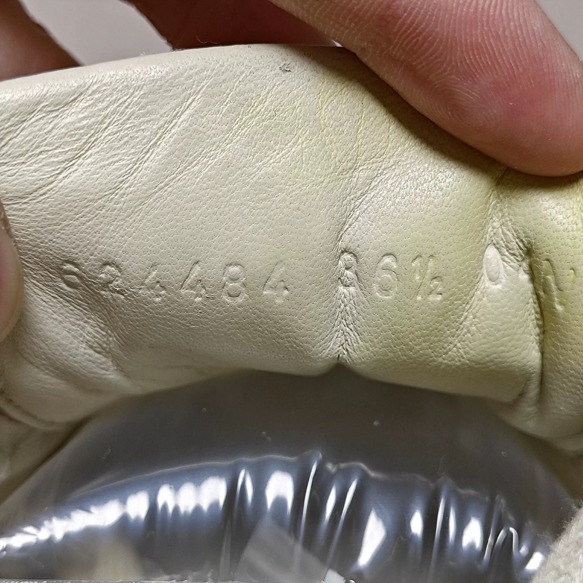 Gucci Gucci Lowtop Sneakers us_6 Women Size US 6 / IT 36 - 6 Thumbnail