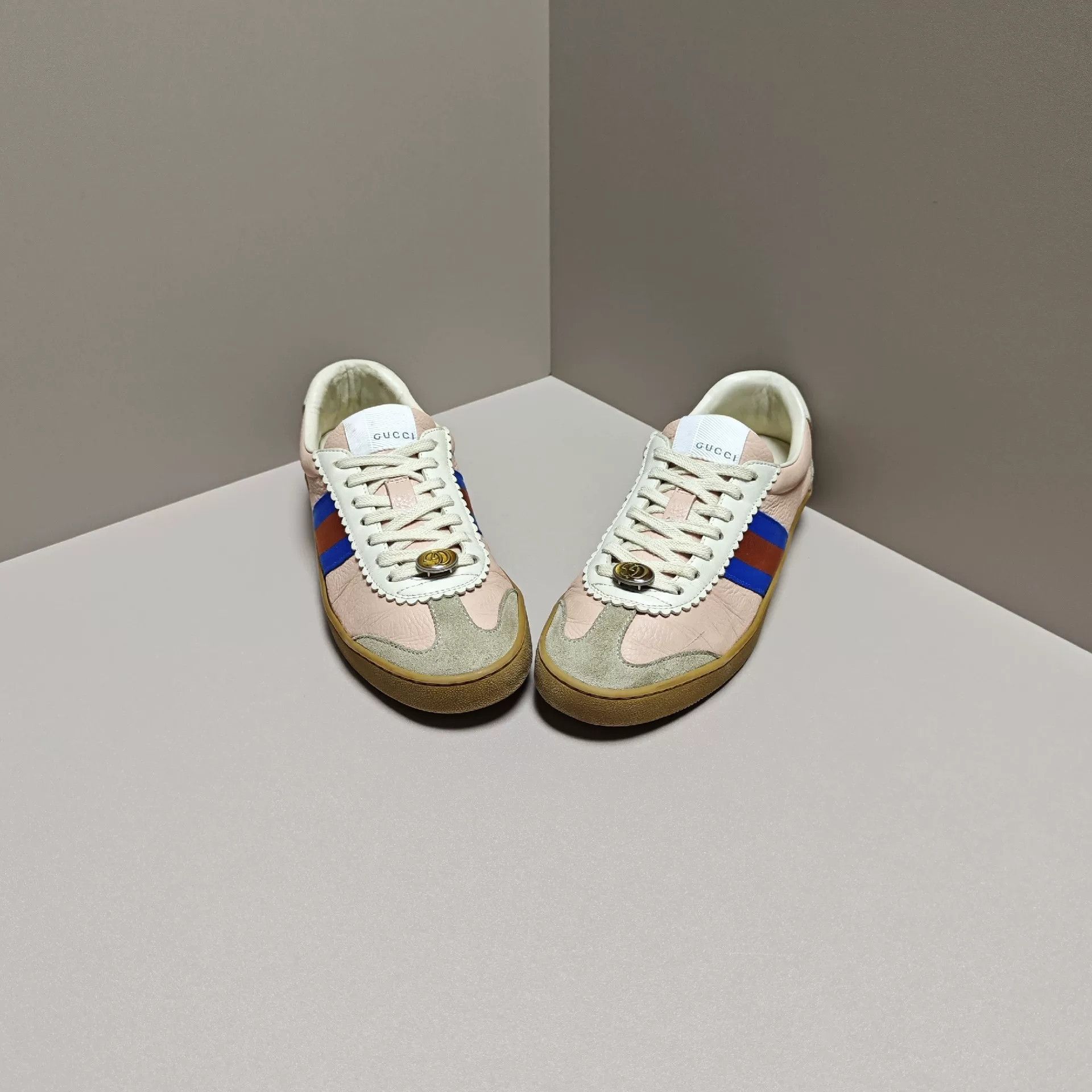 Gucci Gucci Lowtop Sneakers us_6 Women Size US 6 / IT 36 - 2 Thumbnail