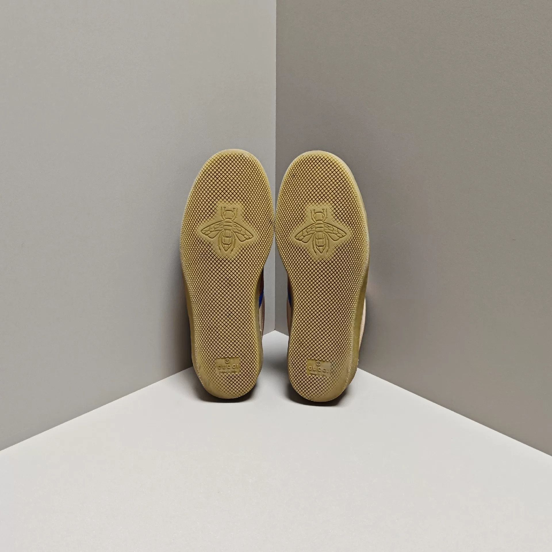 Gucci Gucci Lowtop Sneakers us_6 Women Size US 6 / IT 36 - 5 Thumbnail
