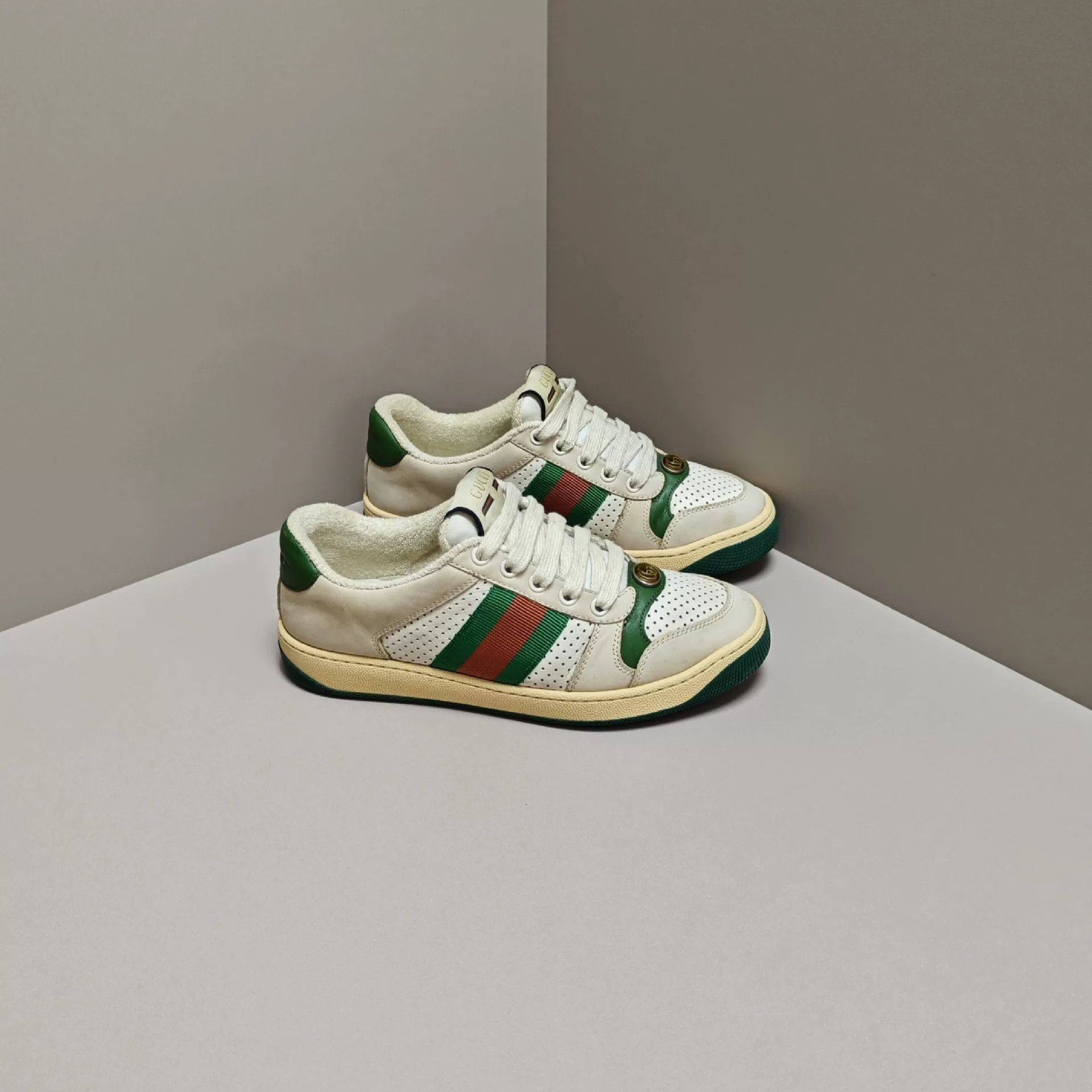 Gucci Gucci Lowtop Sneakers us_5 Women Size US 5 / IT 35 - 4 Thumbnail