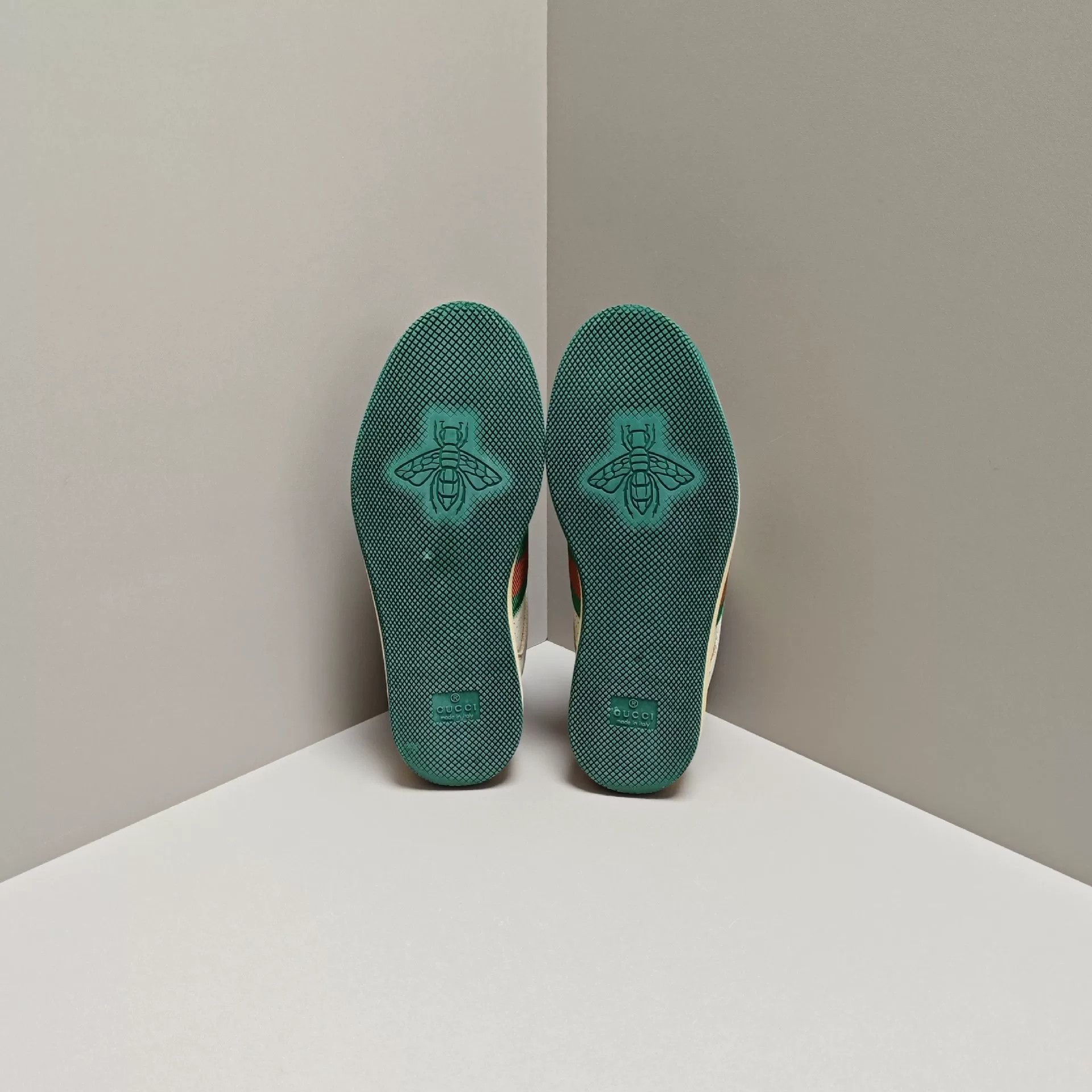 Gucci Gucci Lowtop Sneakers us_5 Women Size US 5 / IT 35 - 5 Thumbnail