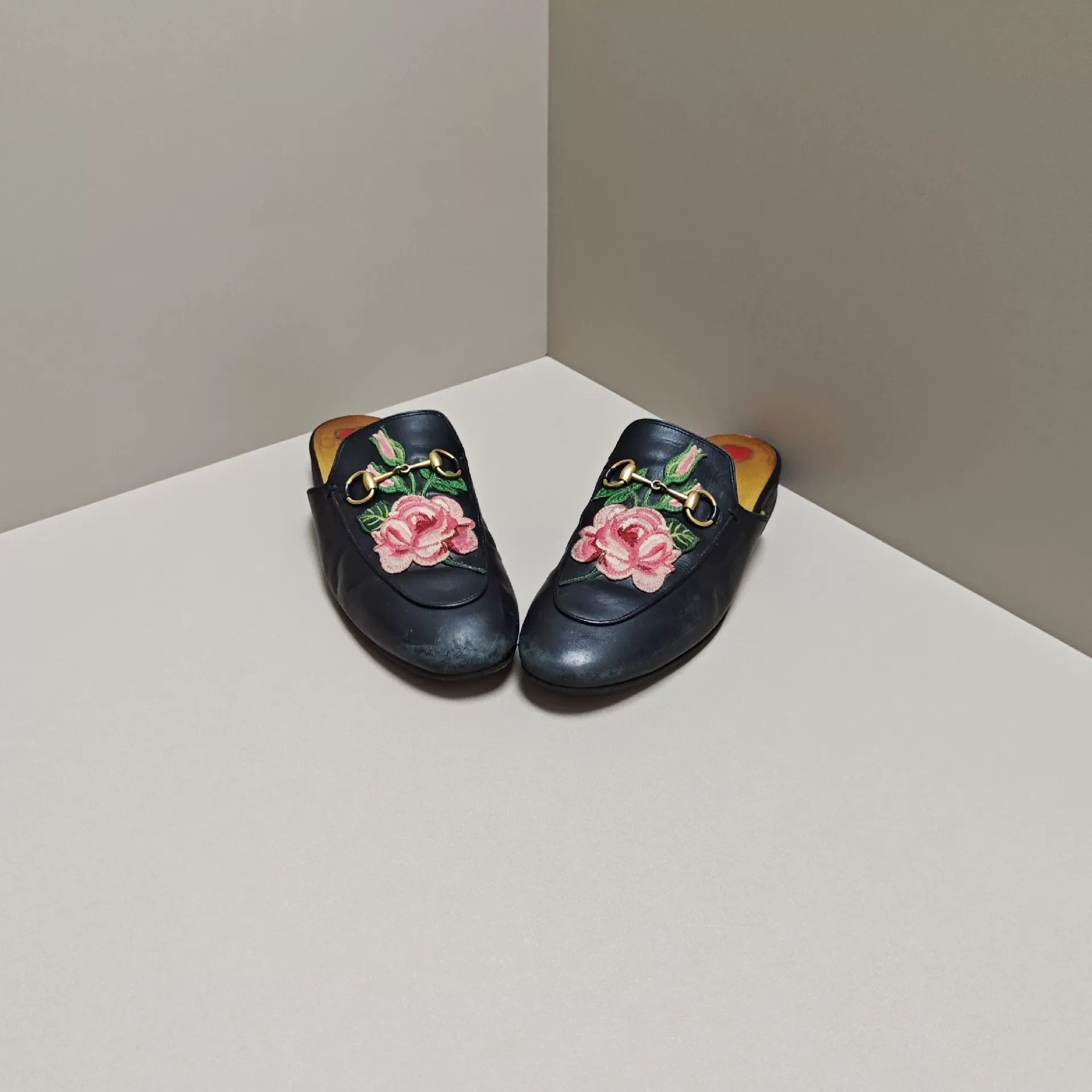 Gucci Gucci Sandals us_7 Women Size US 7 / IT 37 - 2 Thumbnail