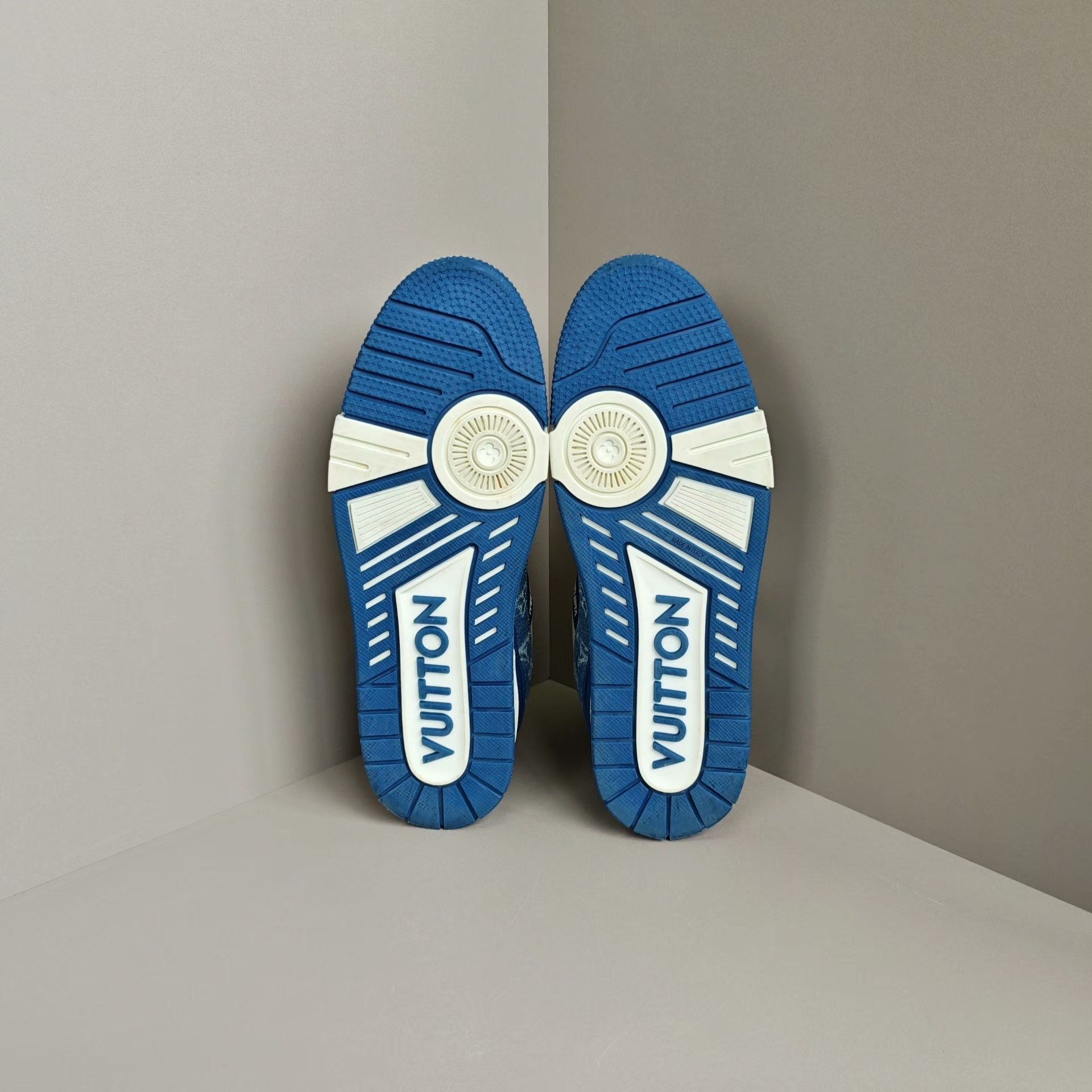 Louis Vuitton Louis Vuitton Training Denim Blue Lowtop Sneakers 11 Men Size US 11 / EU 44 - 5 Thumbnail