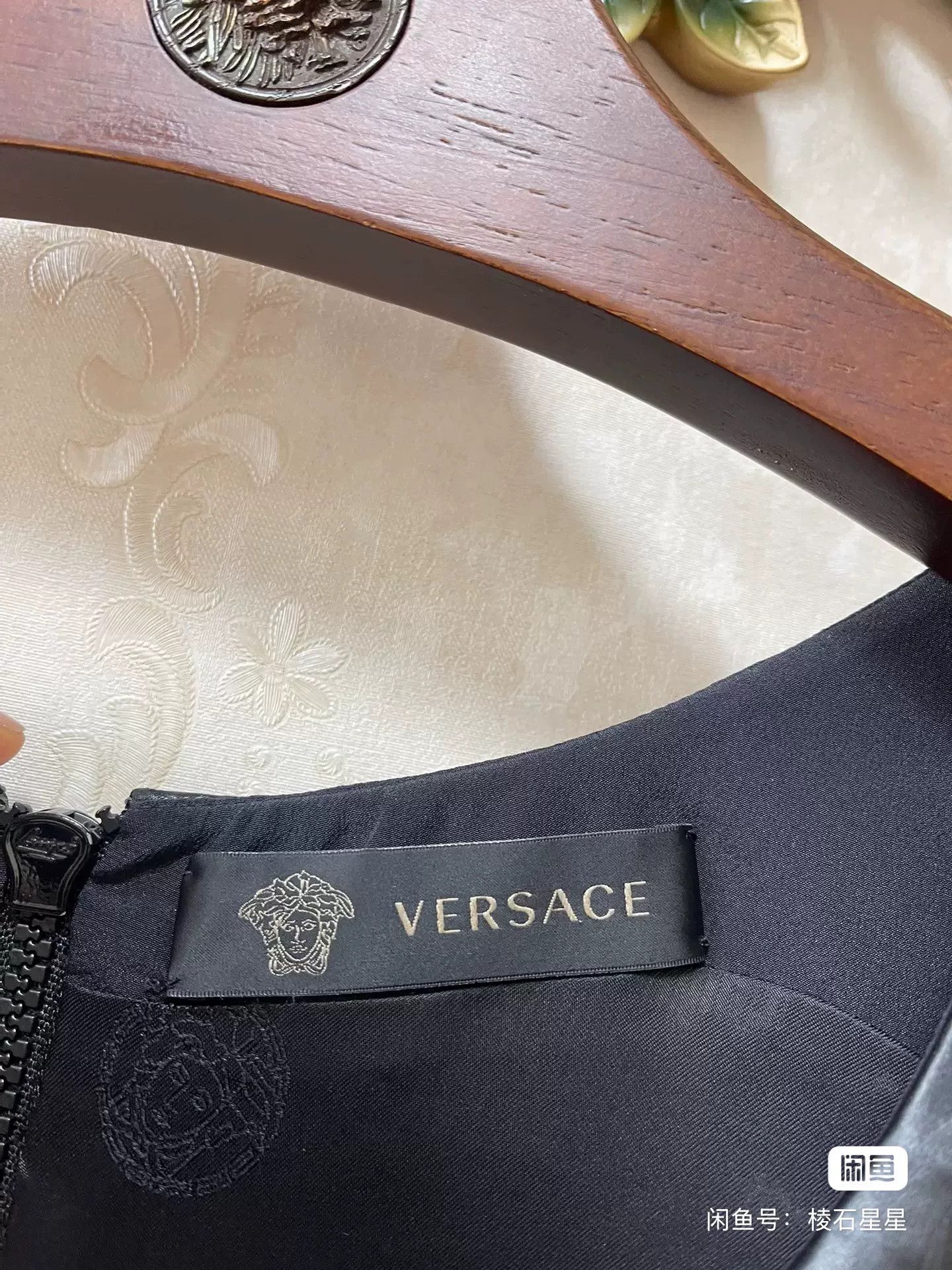 Versace Versace Runway Jolin Tsai Concert Dress Size M / US 6-8 / IT 42-44 - 3 Thumbnail