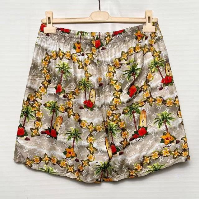 Louis Vuitton LV 2024 Beach Print Shorts Size US 31 - 2 Thumbnail